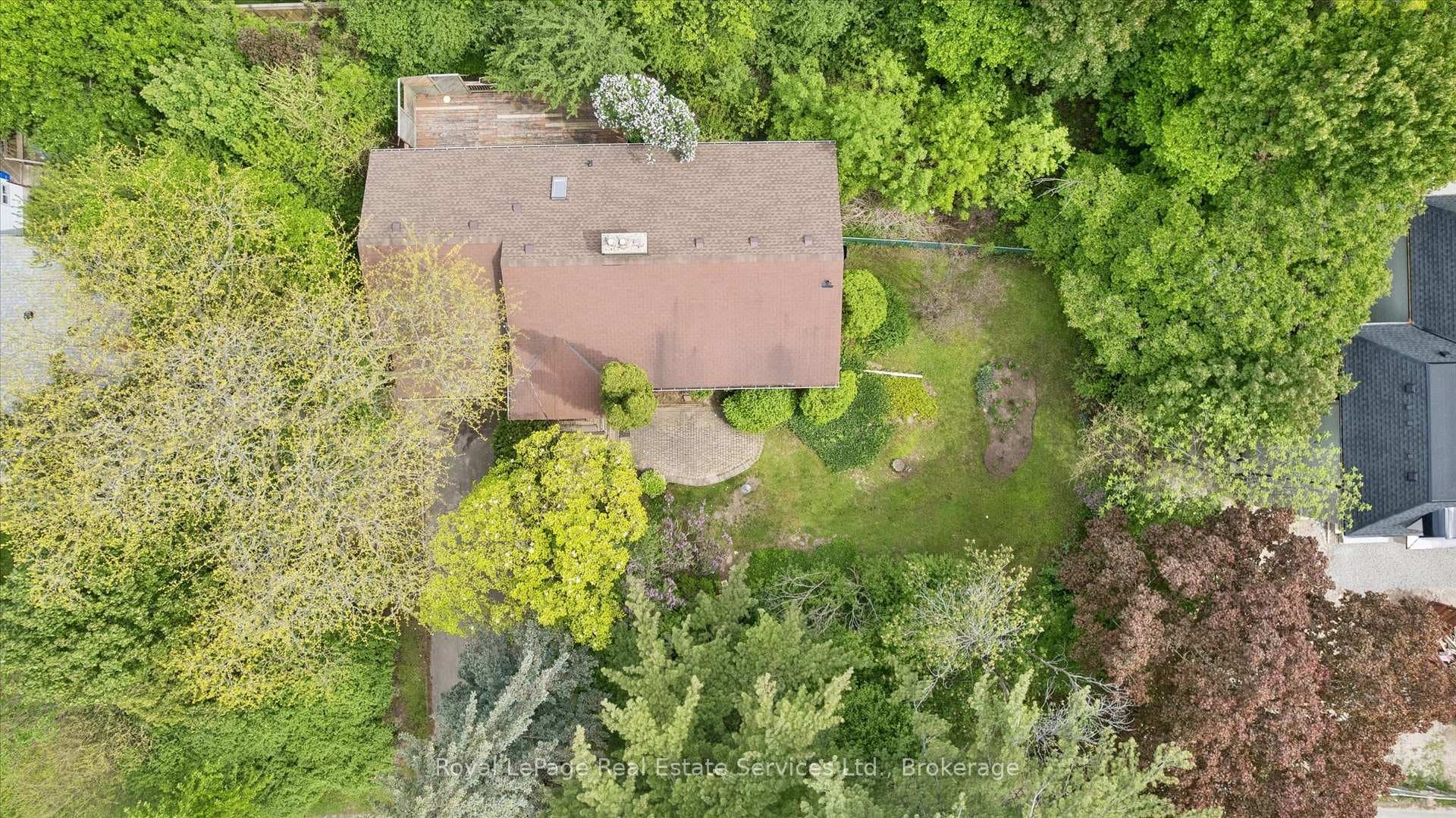 1118 Melvin Avenue - Detached photo 4 of 26 in Oakville, Ontario