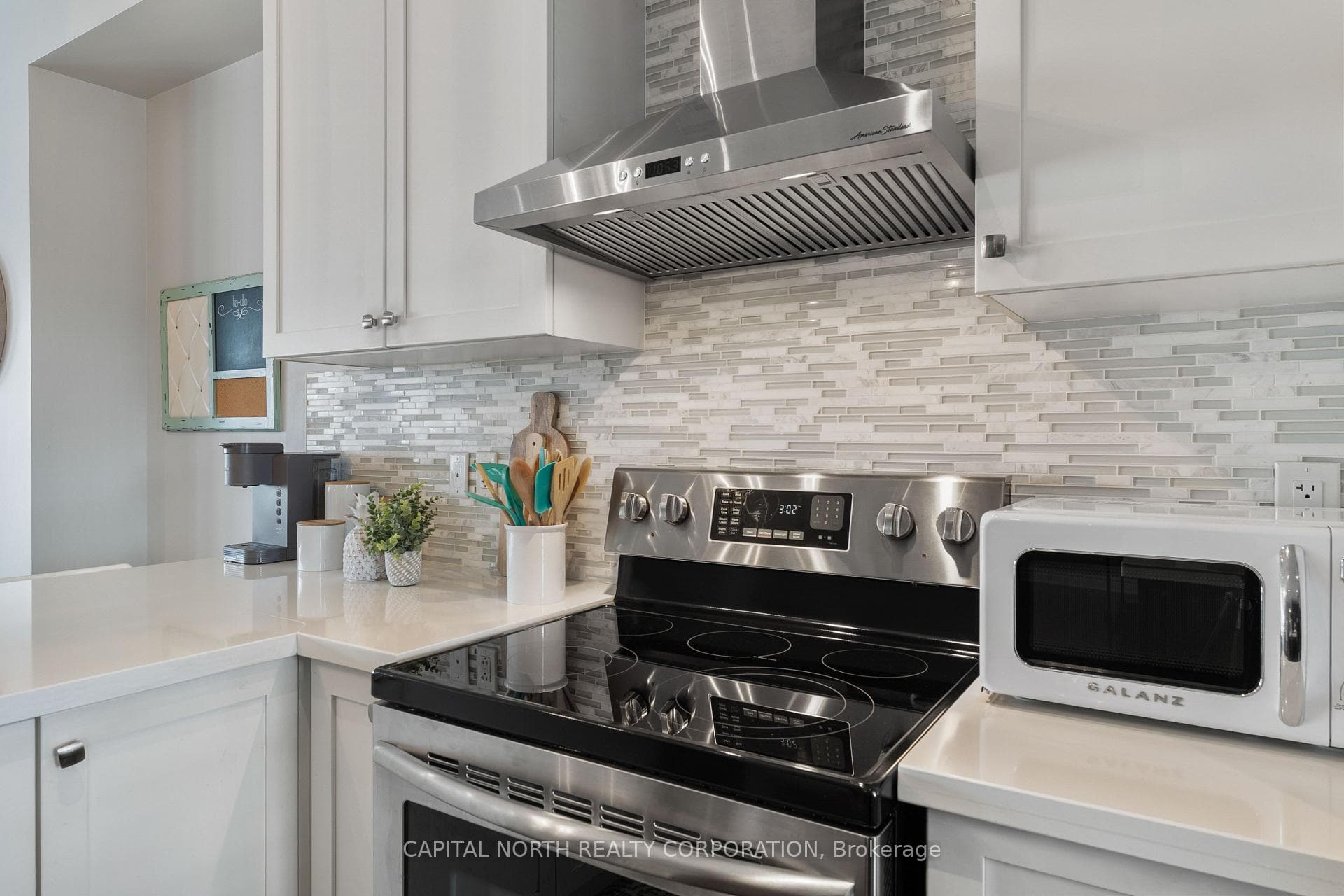 36 Mcdevitt Lane - Townhouse photo 21 of 43 in Caledon, Ontario