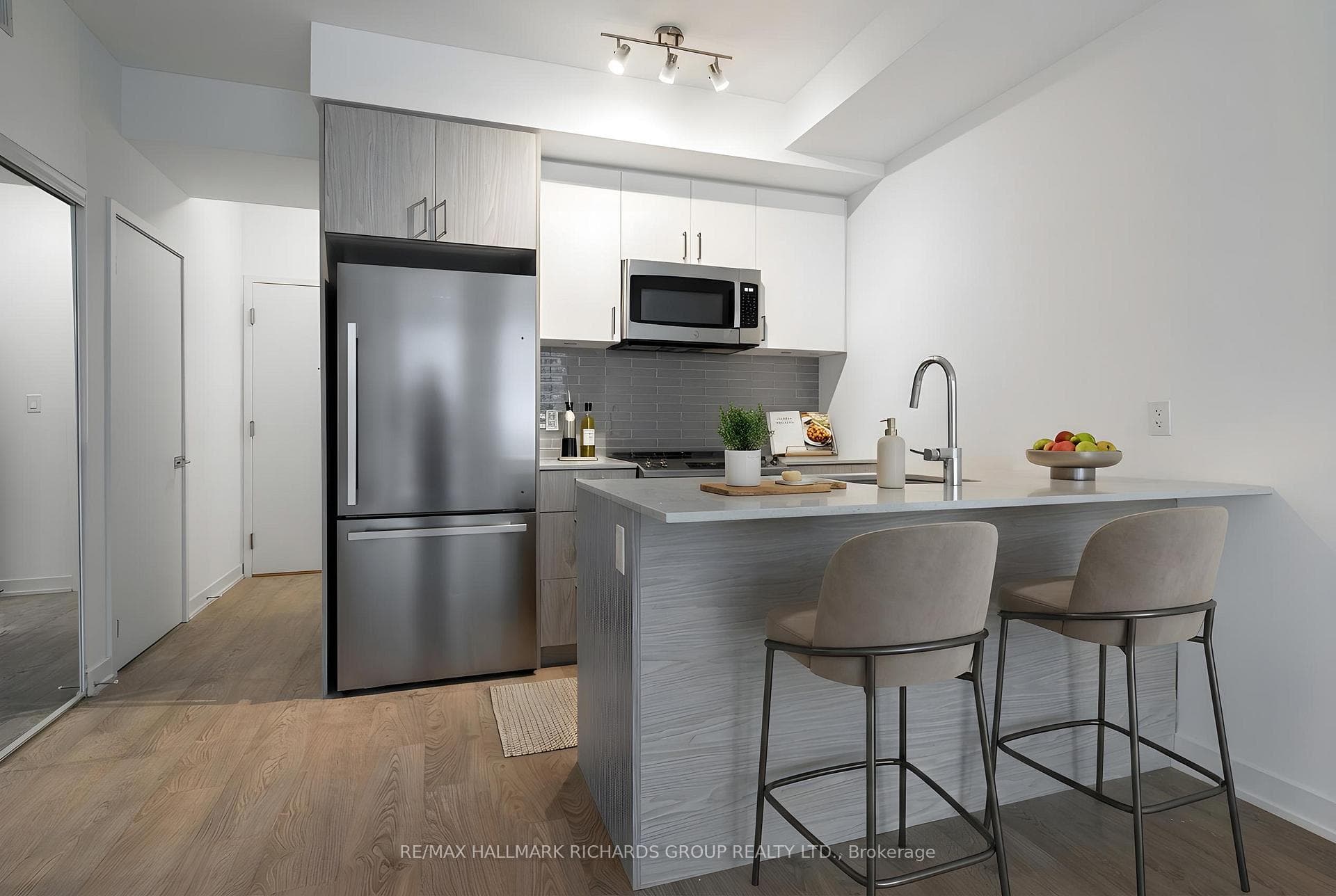 35 Birchcliff Avenue Unit 45 - Condo photo 2 of 12 in Birch Cliff / Cliffside, Ontario