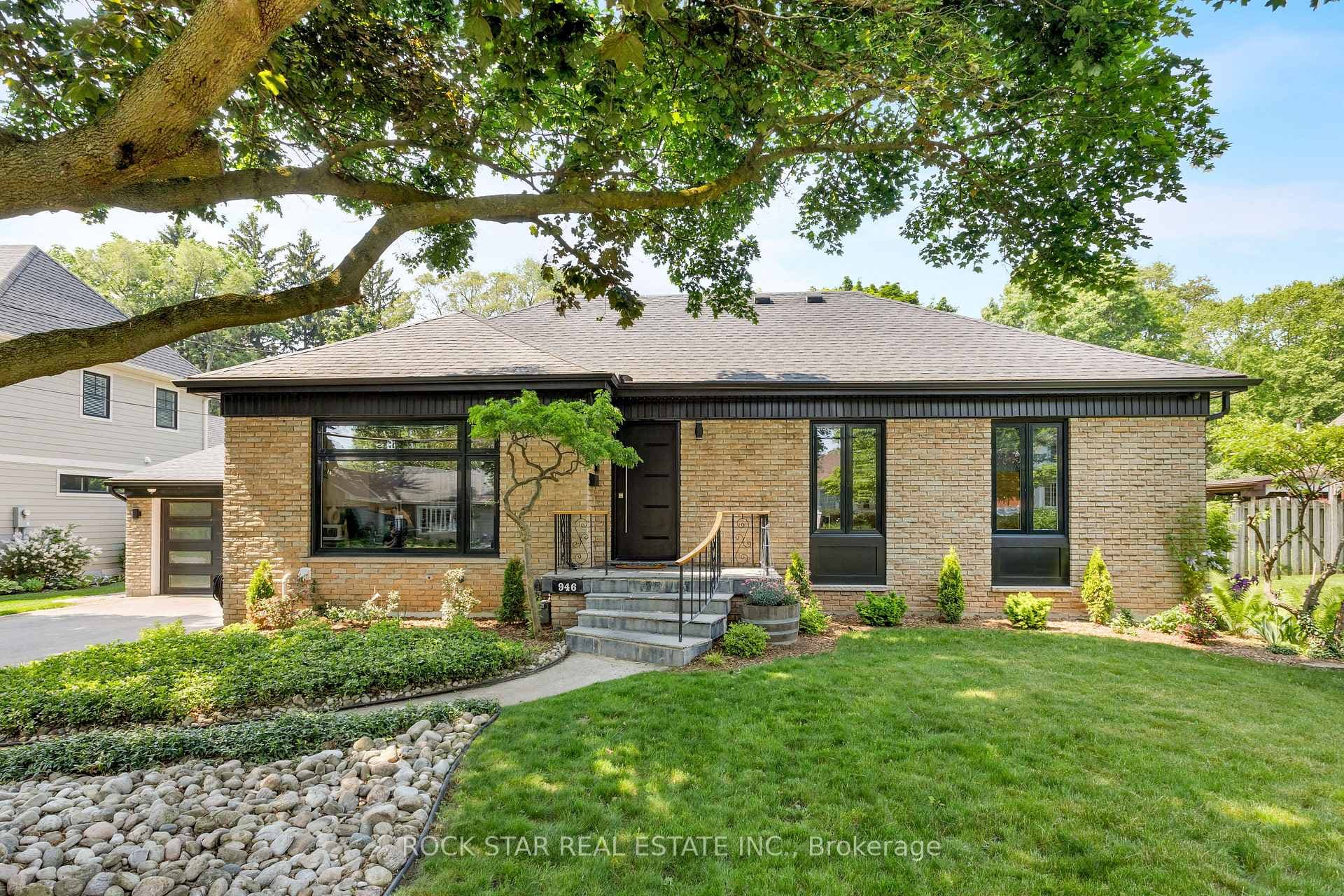 946 Glenwood Avenue - Detached for sale in Downtown Burlington, Ontario