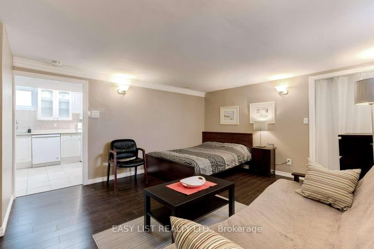 193 Pine Cove Road - Detached photo 24 of 39 in Burlington, Ontario