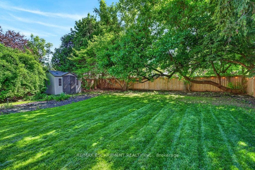 350 East Side Crescent - Detached photo 40 of 43 in Burlington, Ontario