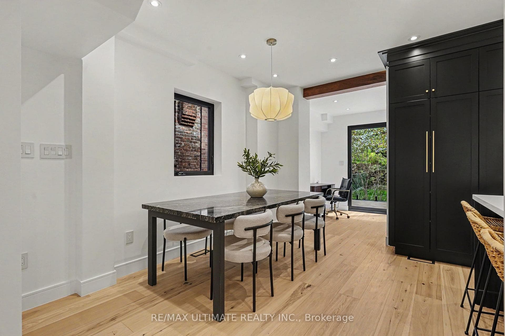 89 Alberta Avenue - Semi-Detached photo 9 of 49 in Annex / Yorkville / Summerhill, Ontario