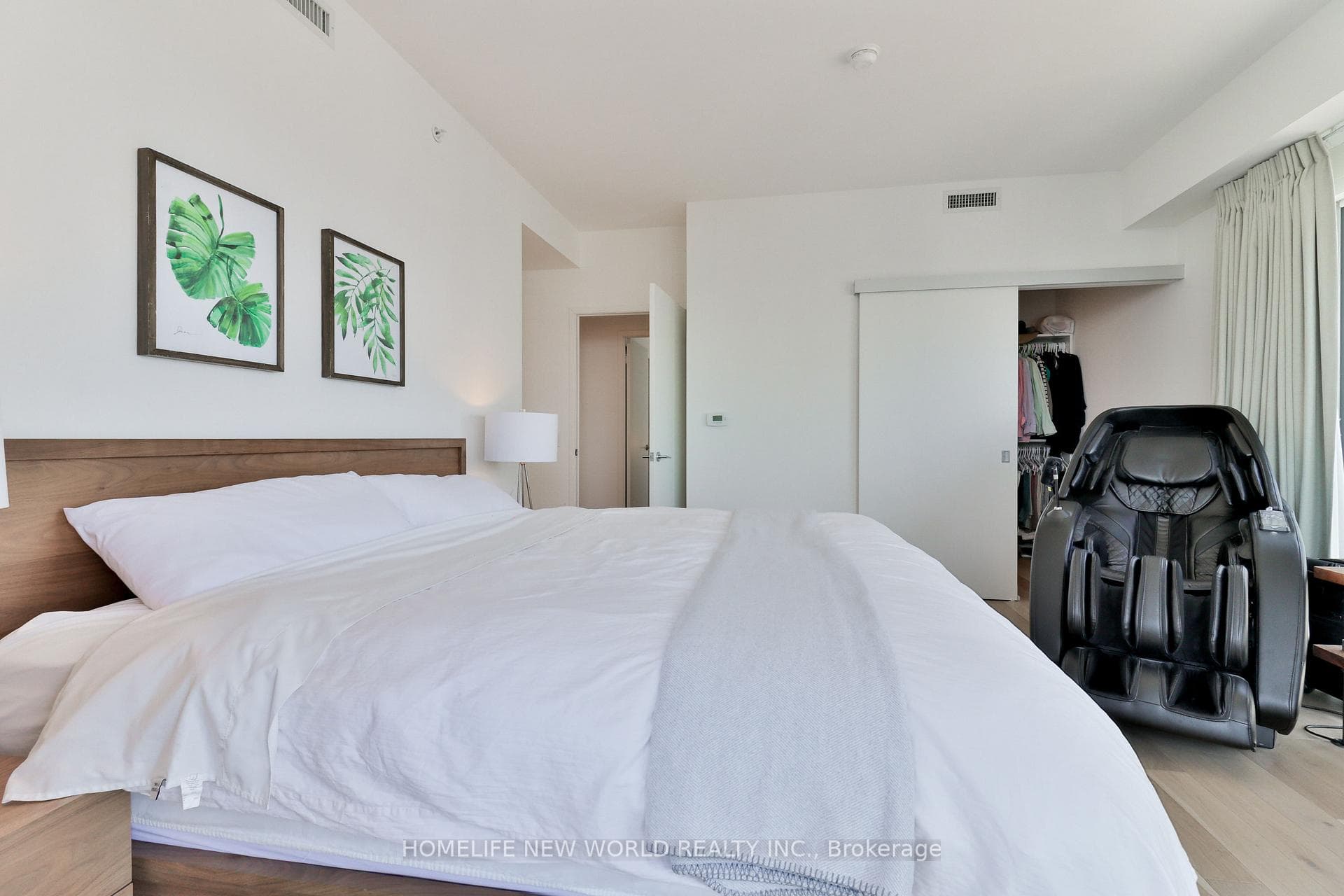 20 Lombard Street Unit 4202 - Condo photo 16 of 35 in Regent Park / Cabbagetown / St. James Town, Ontario
