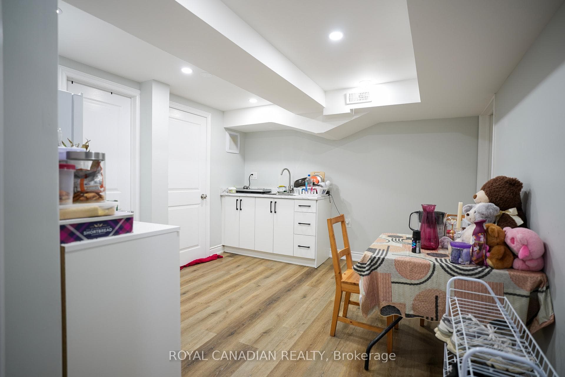 67 Sutherland Avenue - Detached photo 23 of 35 in Brampton, Ontario