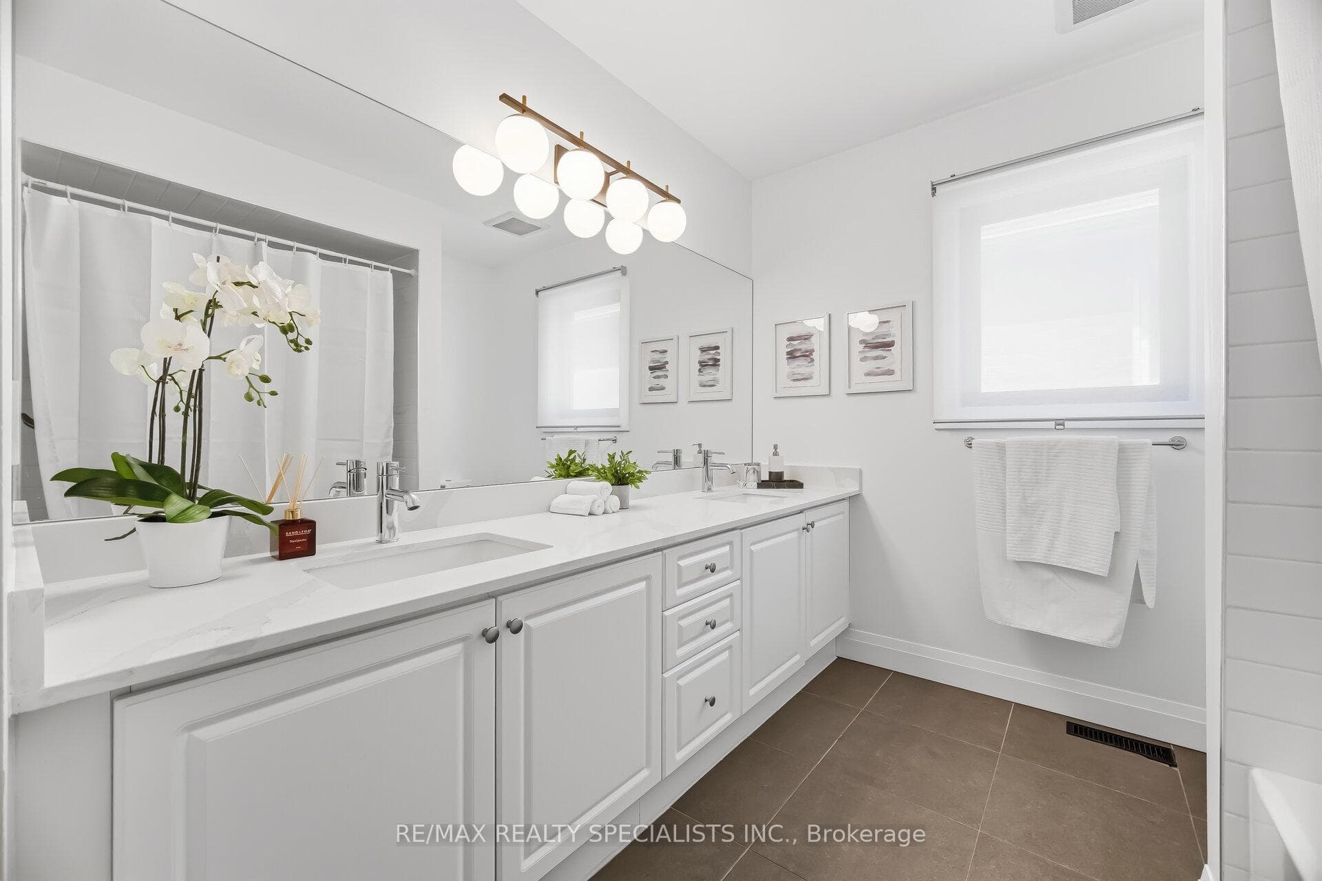 304 Barondale Drive - Detached photo 26 of 32 in Mississauga, Ontario