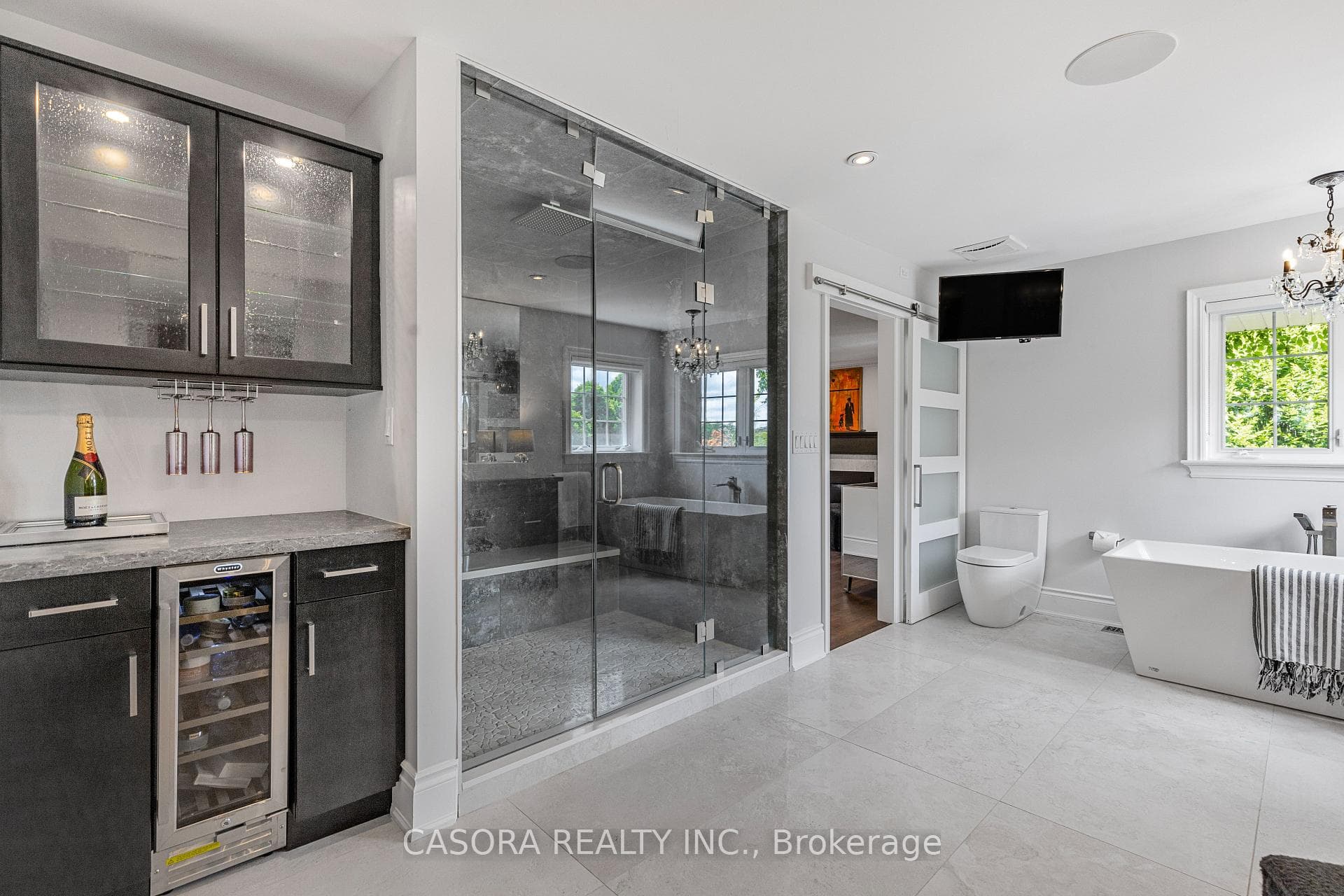 2147 Berwick Drive - Detached photo 20 of 49 in Burlington, Ontario