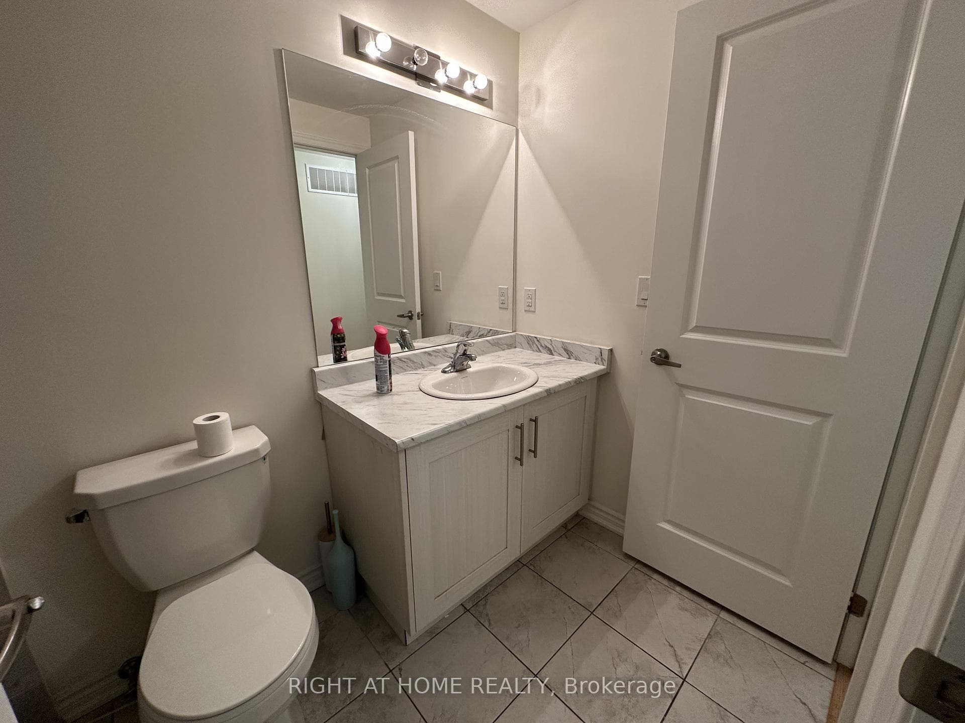50 Halliford Place Unit 602 - Condo photo 16 of 18 in Brampton, Ontario