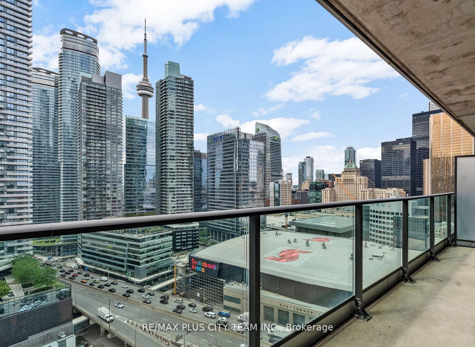 33 Bay Street Unit 2902 - condo for sale in Downtown Toronto / Waterfront