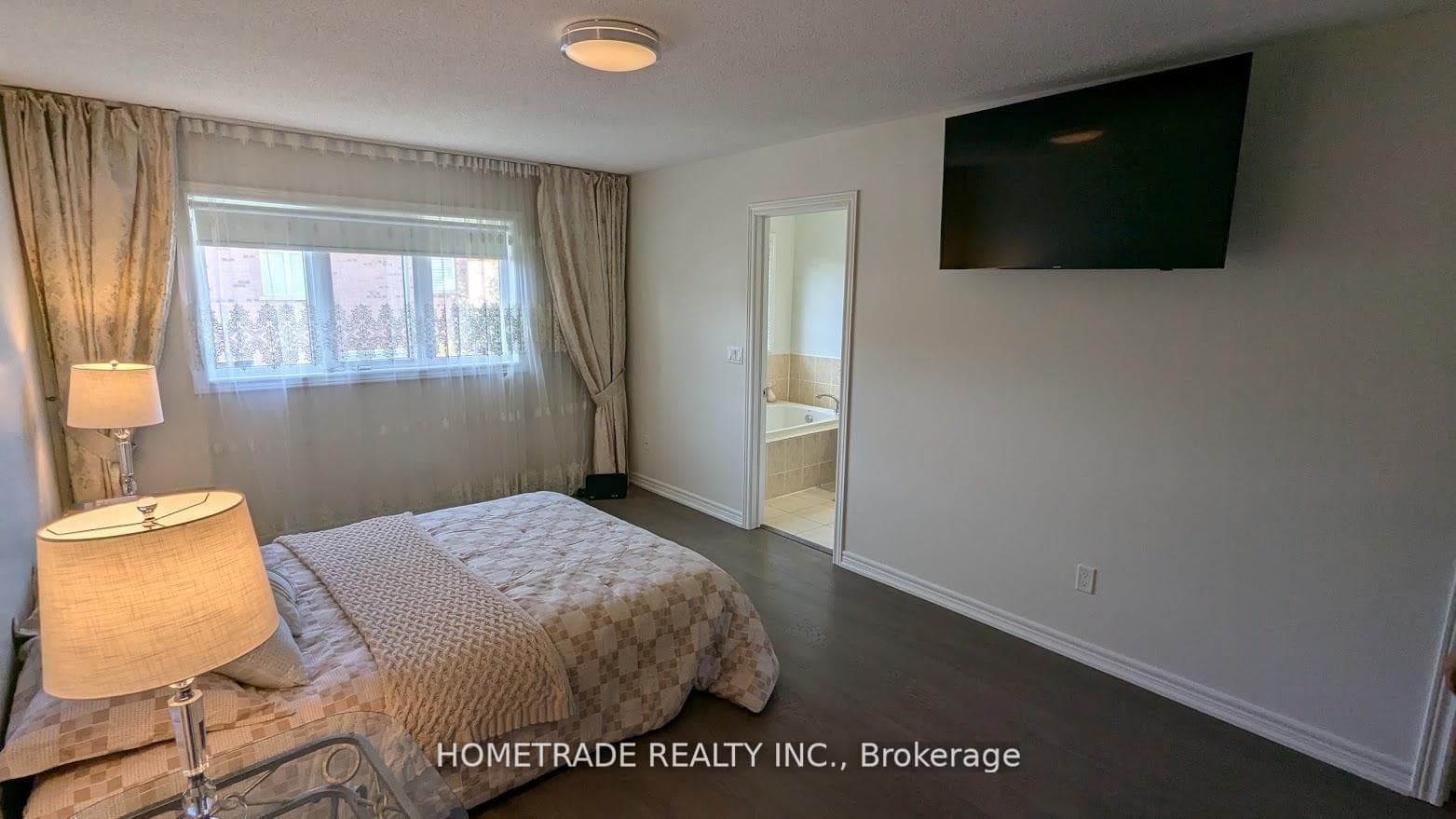 4861 Verdi Street - Semi-Detached photo 11 of 21 in Burlington, Ontario