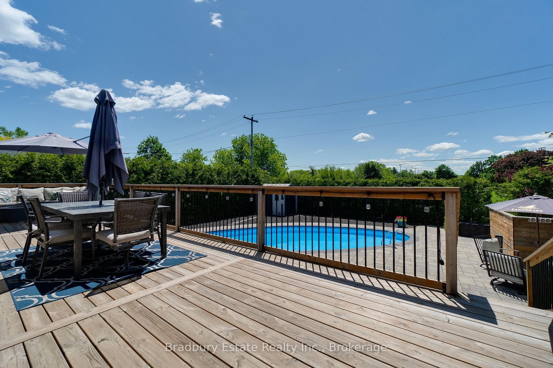 498 Wicklow Road - Detached photo 27 of 39 in Burlington, Ontario