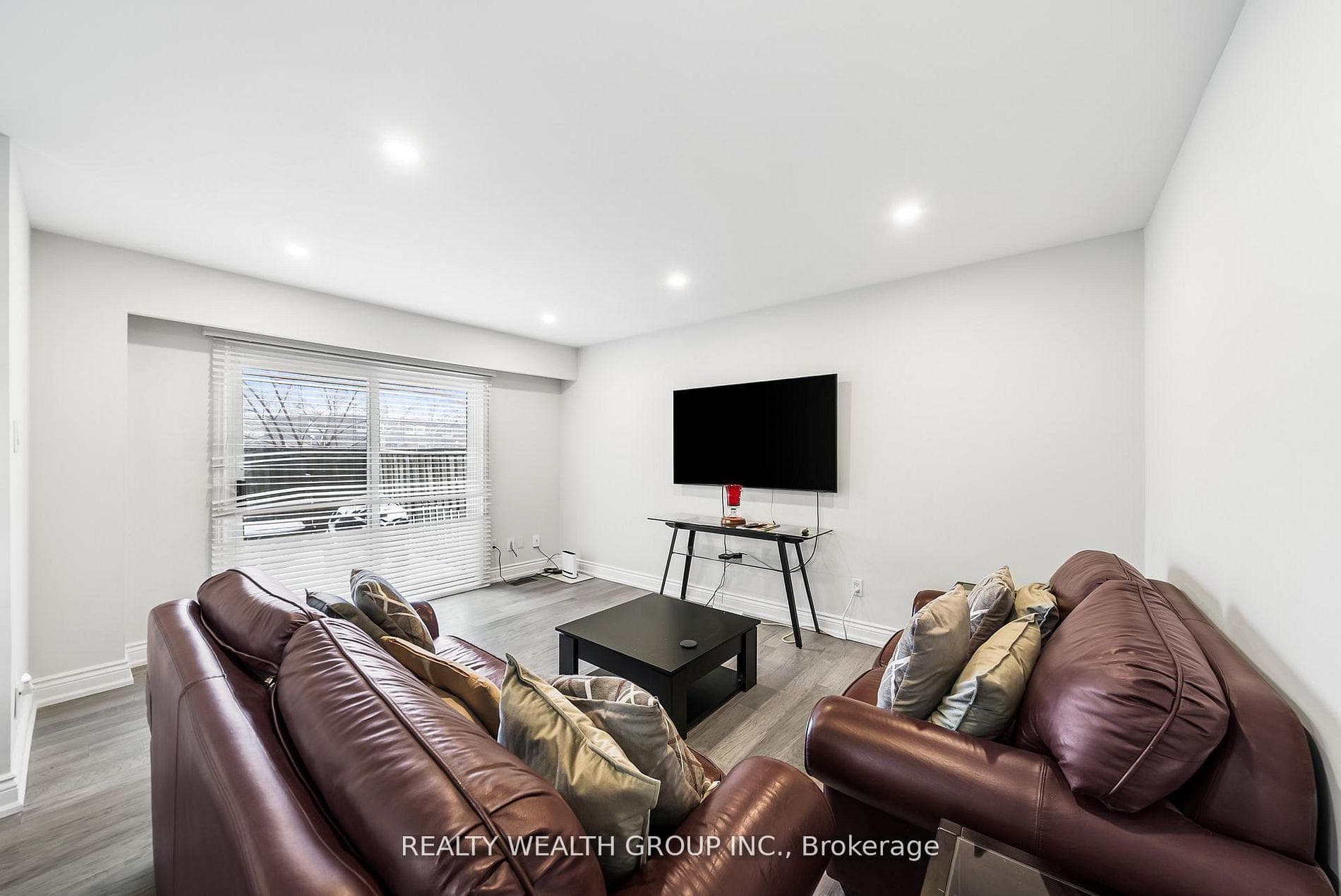 521 Timber Lane Unit 39 - Condo photo 10 of 25 in Burlington, Ontario