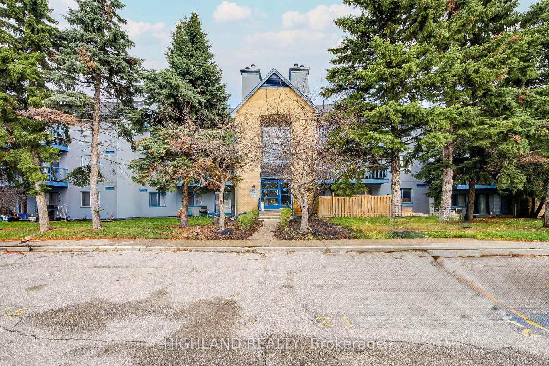 95 Trailwood Drive Unit 1033 - Condo for sale in Rathwood, Ontario