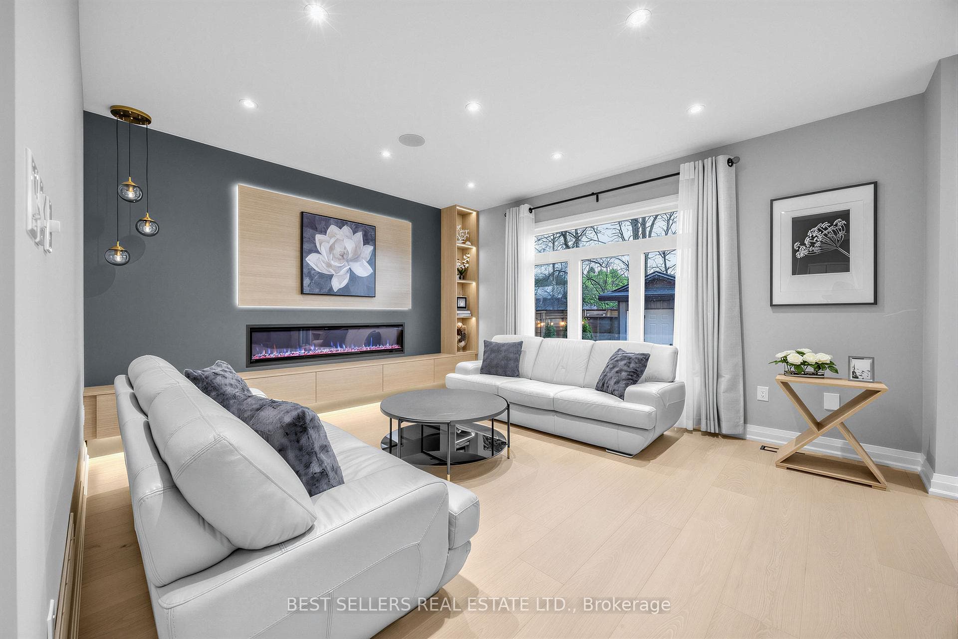 395 Klein Circle - Detached photo 12 of 38 in Hamilton, Ontario