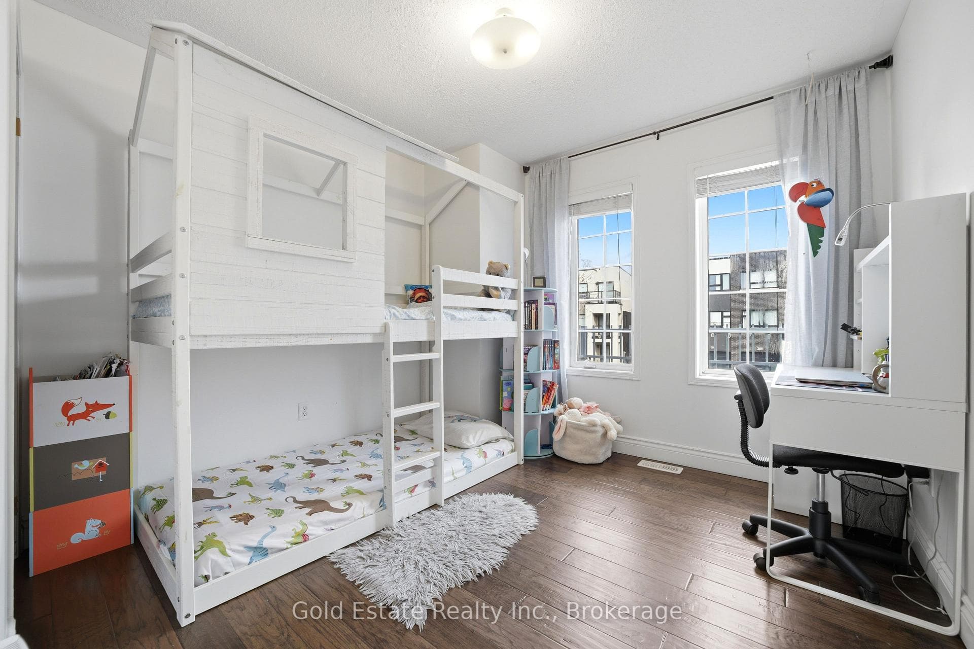 4875 Valera Road - Townhouse photo 16 of 23 in Burlington, Ontario