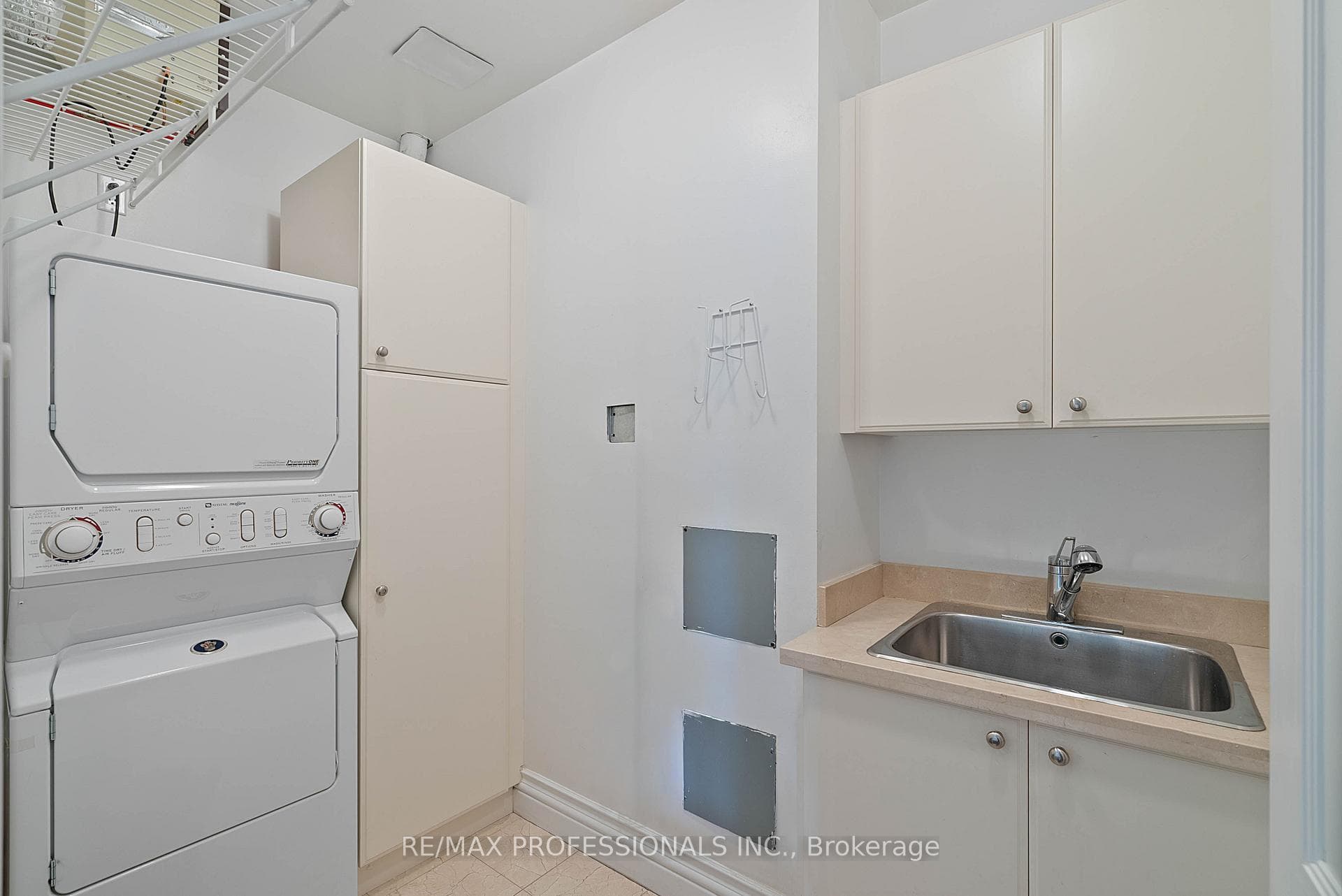 99 Avenue Road Unit SUBPH3 - Condo photo 45 of 50 in Annex / Yorkville / Summerhill, Ontario