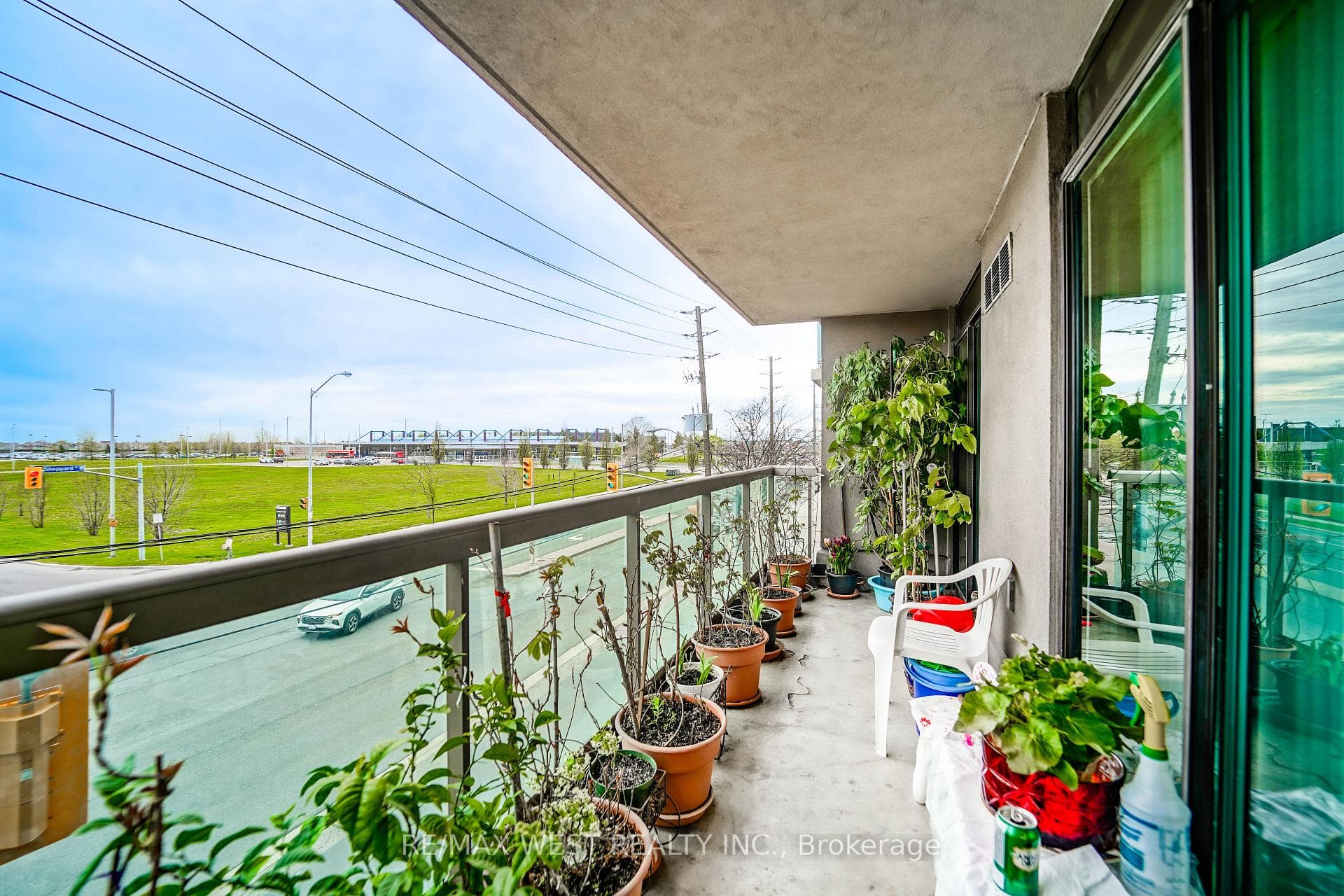 1030 Sheppard Avenue Unit 208 - Condo photo 9 of 12 in North York (Bathurst Manor / Clanton Park), Ontario