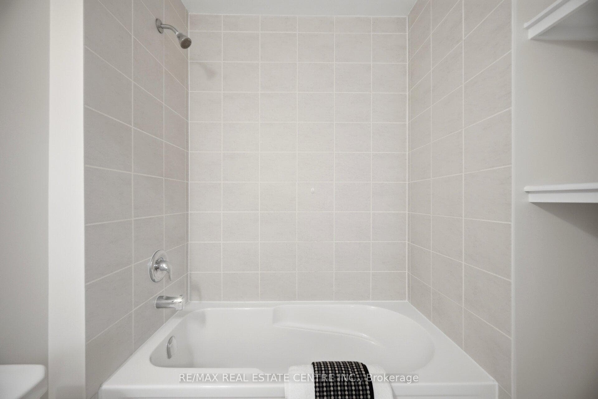 1000 Asleton Boulevard Unit 57 - Townhouse photo 30 of 33 in Milton, Ontario