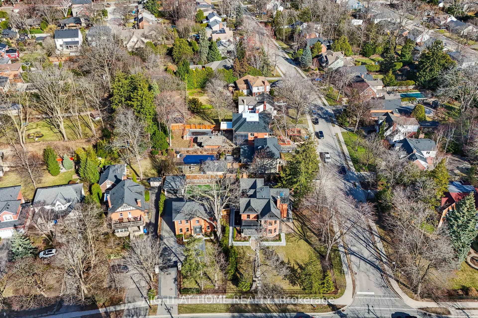 2187 Lakeshore Road - Detached photo 24 of 28 in Burlington, Ontario
