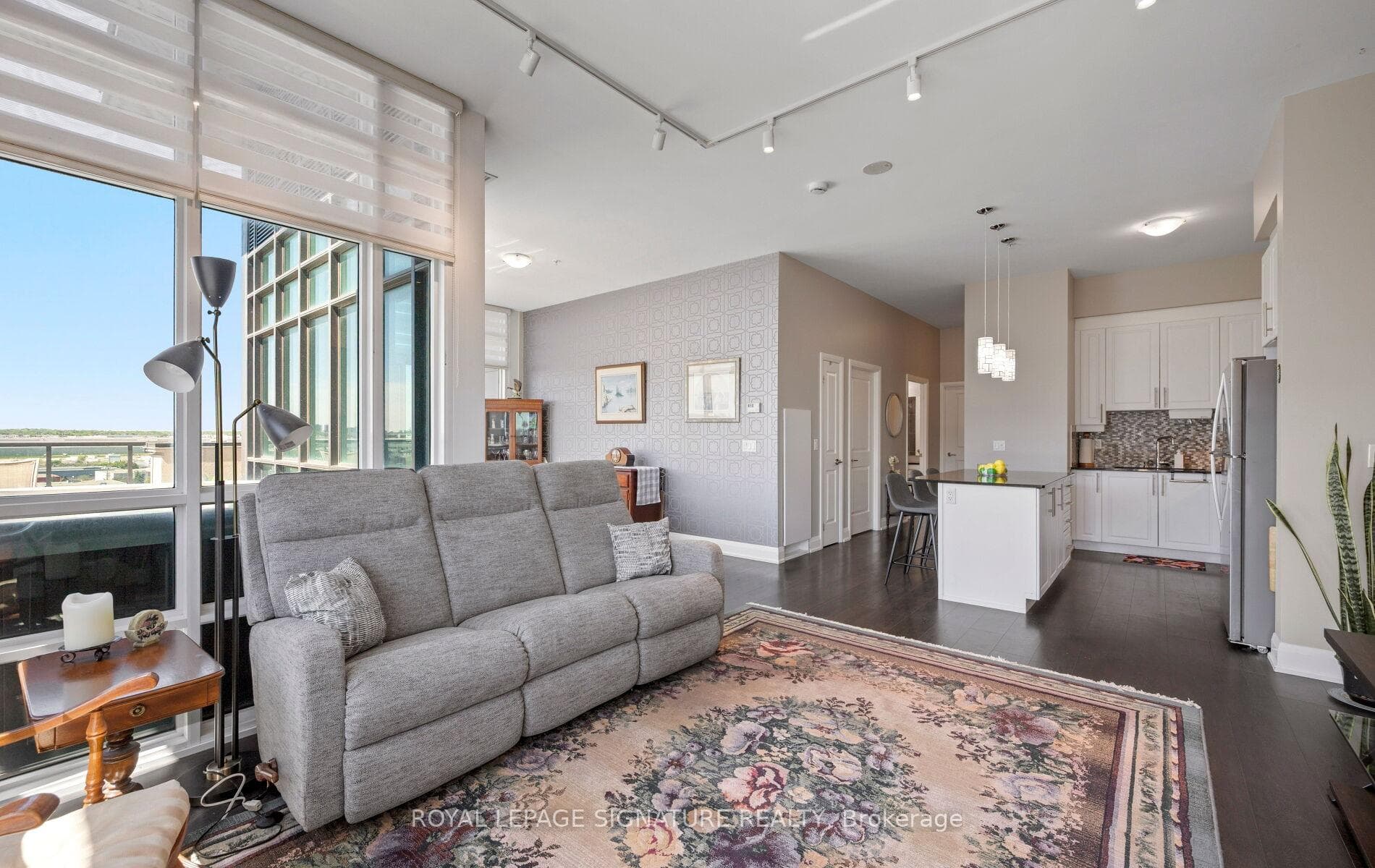 55 Yorkland Boulevard Unit PH1202 - Condo photo 16 of 50 in Brampton, Ontario