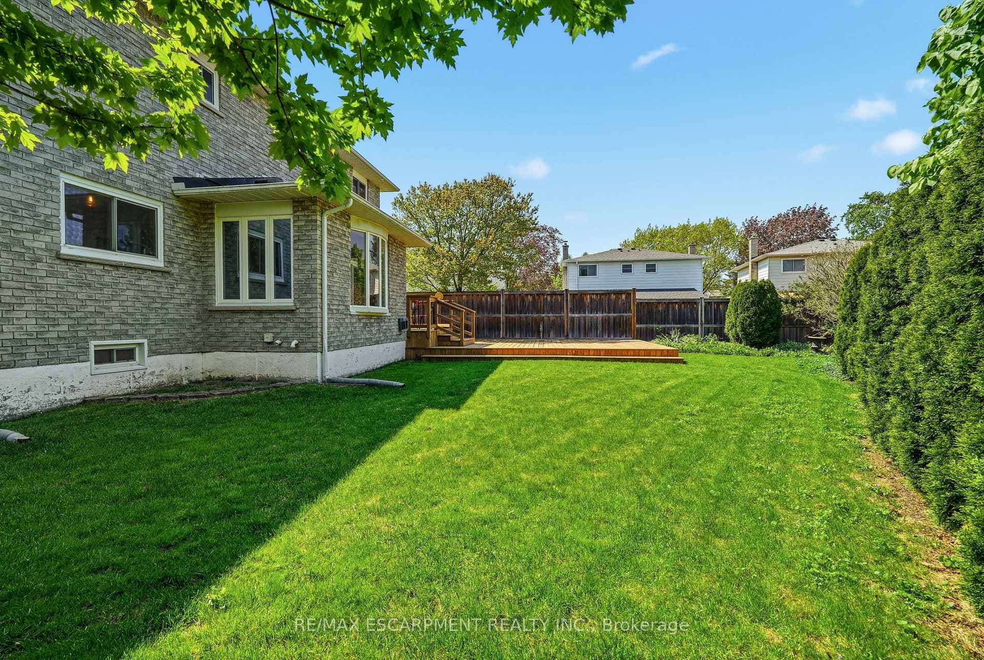 2347 Tweedsmuir Court - Detached photo 48 of 48 in Burlington, Ontario