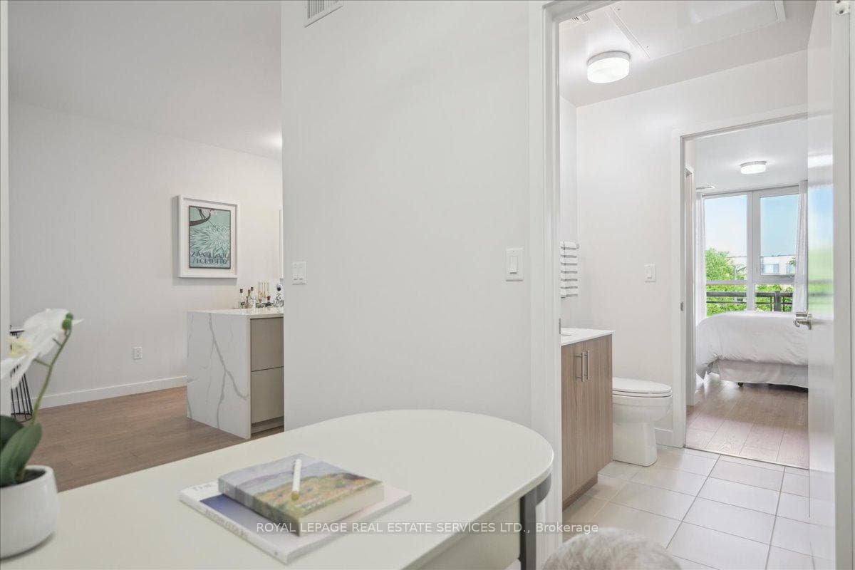 168 Sabina Drive Unit 211 - Condo photo 12 of 41 in Oakville, Ontario