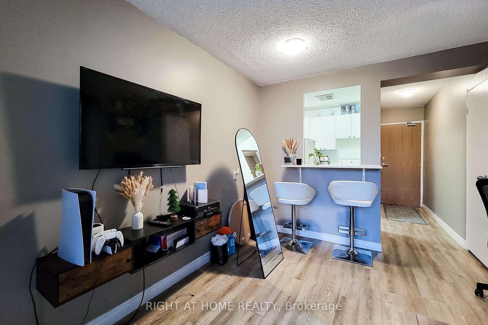 150 Charlton Avenue Unit 601 - Condo photo 22 of 26 in Hamilton, Ontario