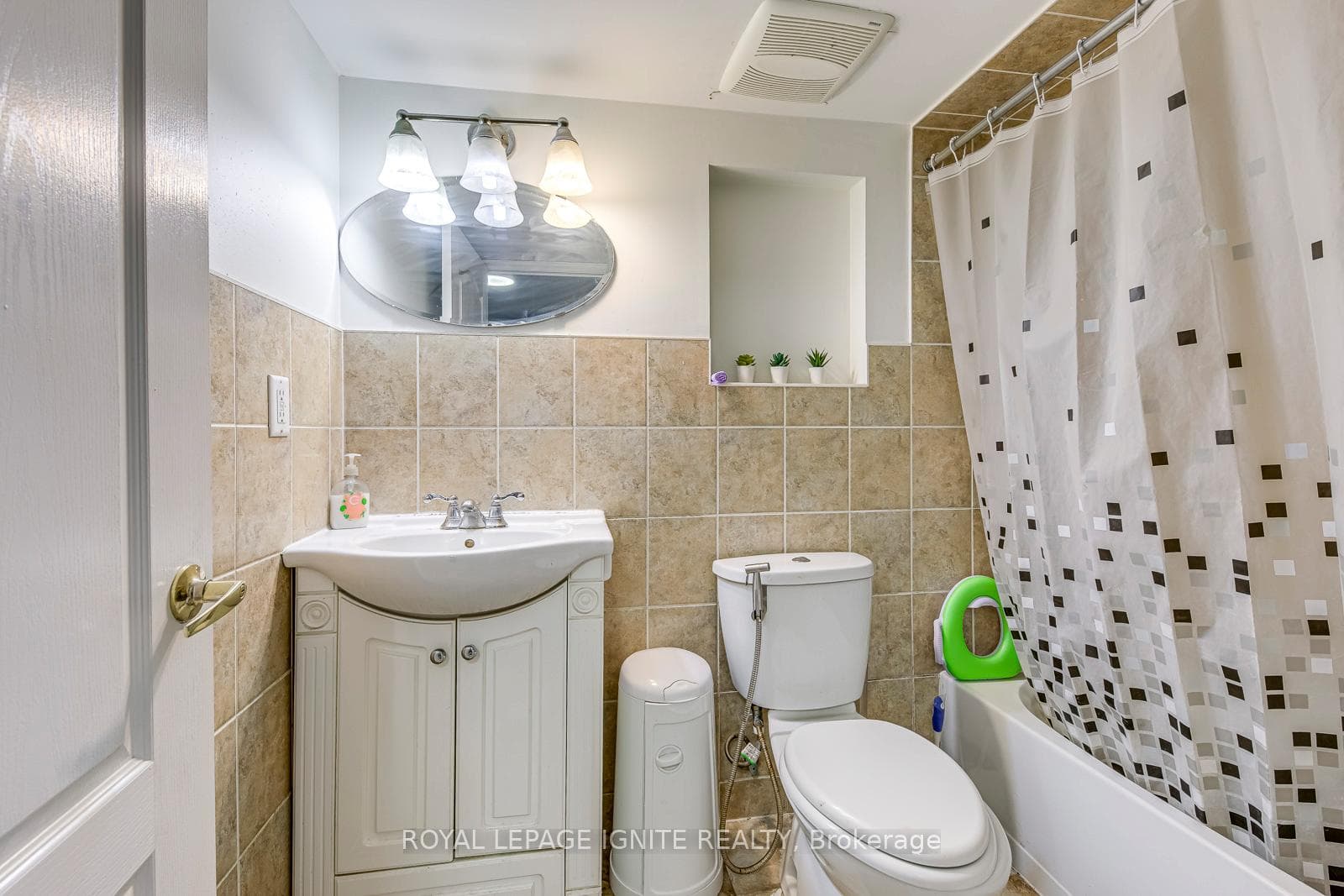 30 Streamline Drive - Detached photo 46 of 50 in Brampton, Ontario