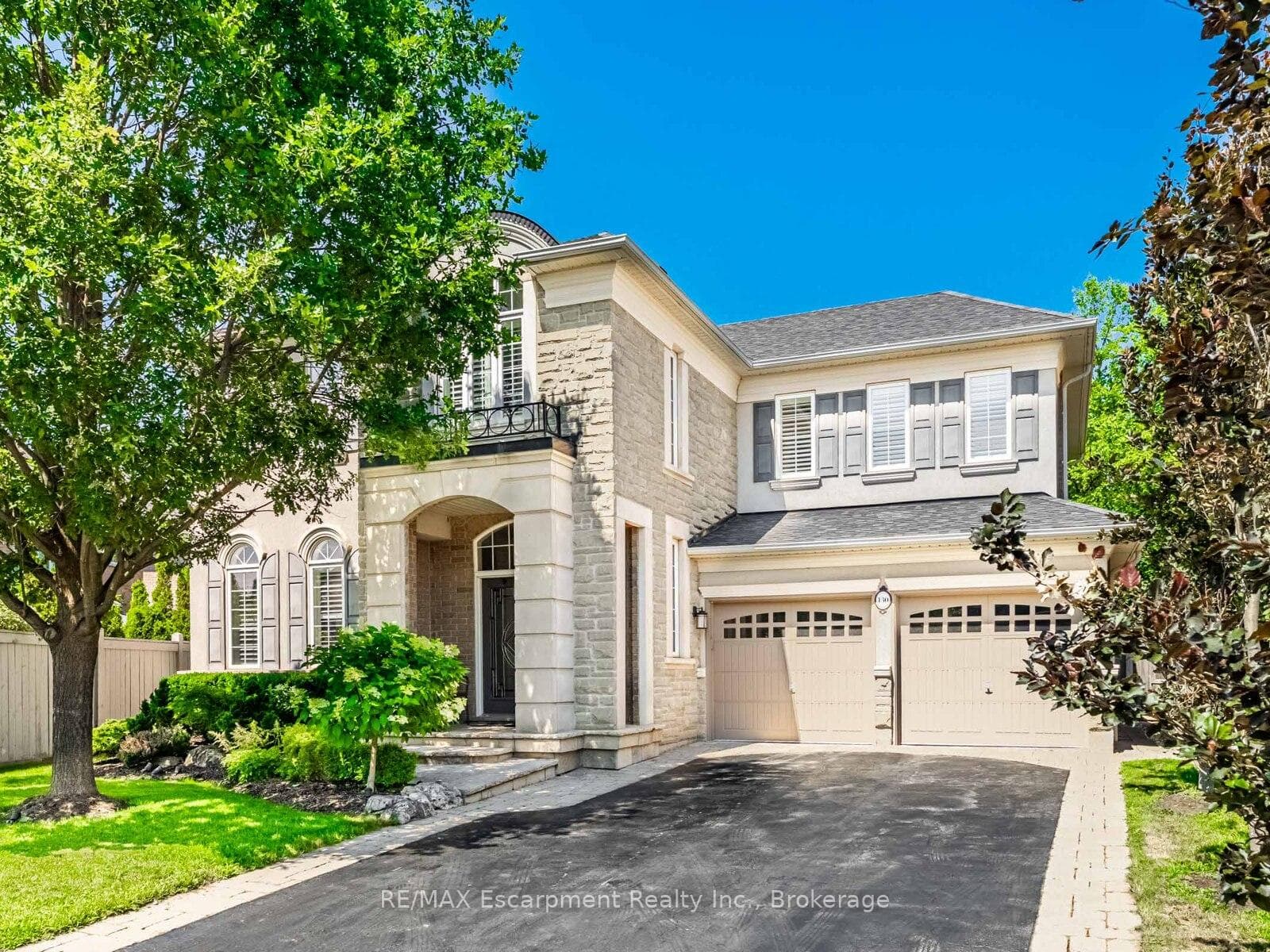 130 Innville Crescent - home for sale in Oakville, Ontario
