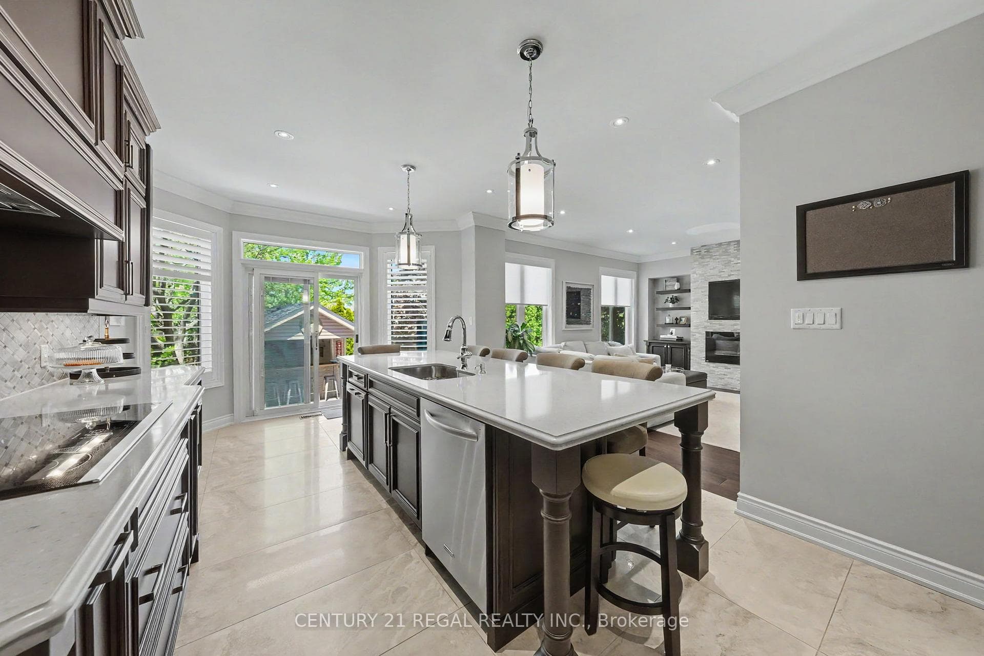 2260 Chickadee Crescent - Detached photo 13 of 47 in Oakville, Ontario