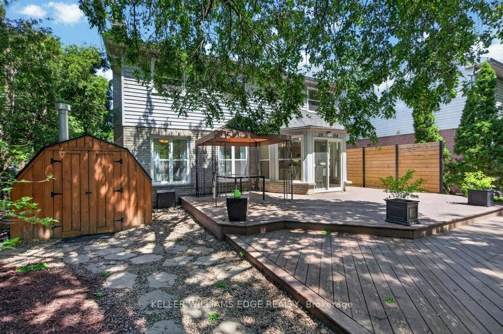 2084 William O'Connell Boulevard - Detached photo 34 of 45 in Burlington, Ontario