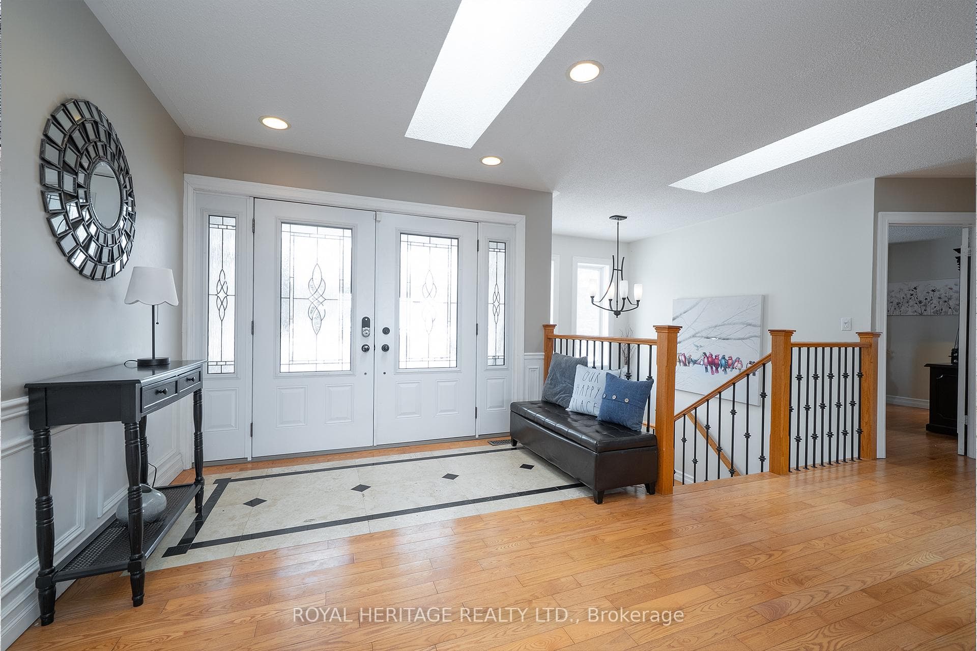 37 Forest Hill Drive - Detached photo 4 of 49 in Hamilton Township, Ontario