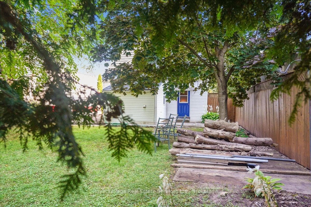 55 Stewart Street - Detached photo 6 of 9 in Oakville, Ontario