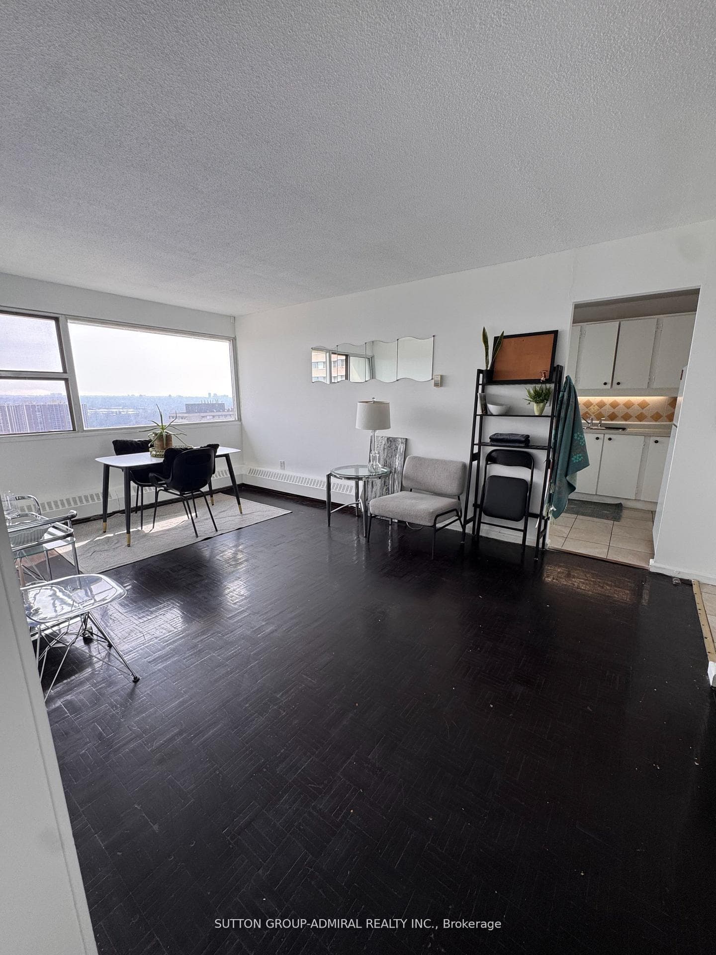 715 Don Mills Road Unit 2405 - Condo photo 13 of 28 in Flemingdon Park / Don Mills, Ontario