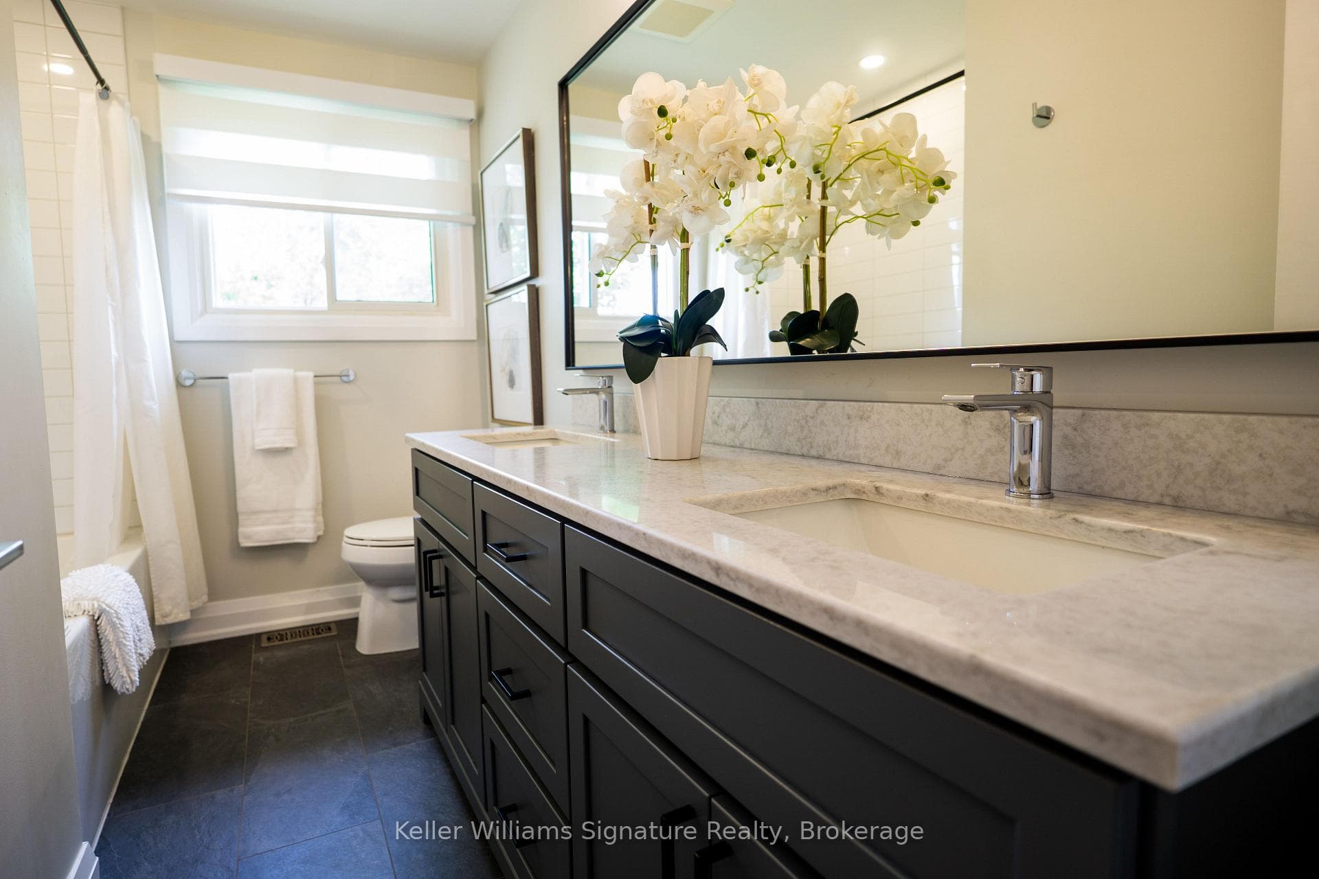 503 Wicklow Road - Detached photo 22 of 42 in Burlington, Ontario