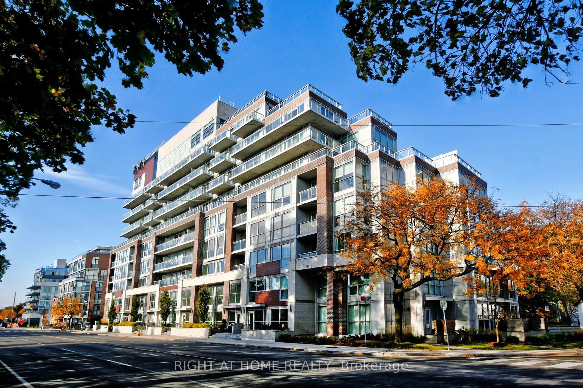 1350 Kingston Road Unit TH03 - Condo photo 1 of 25 in Birch Cliff / Cliffside, Ontario
