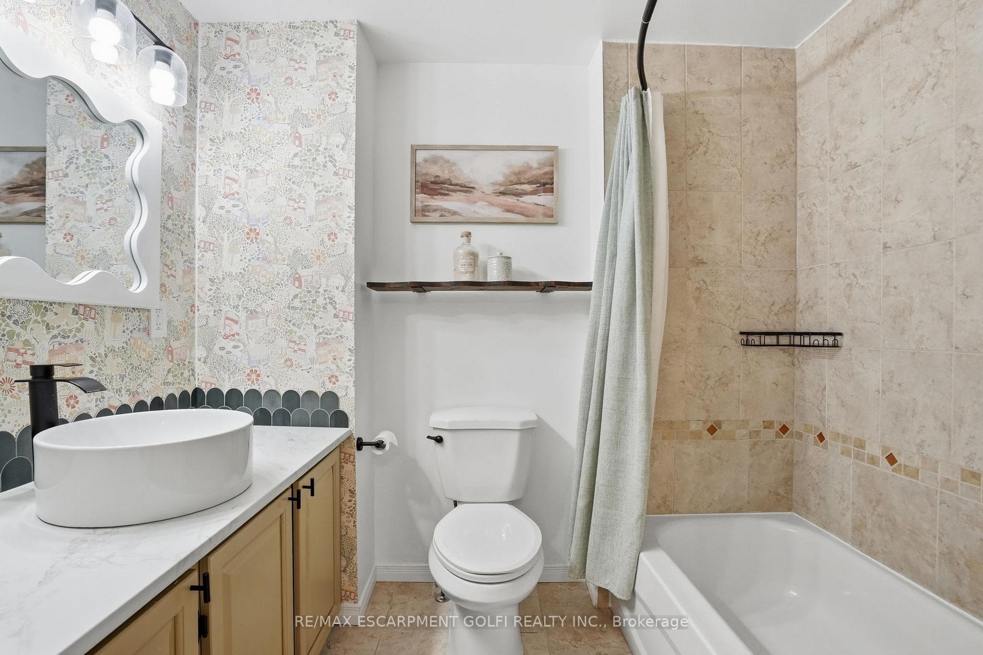660 OXFORD Road Unit 17 - Condo photo 22 of 31 in Burlington, Ontario