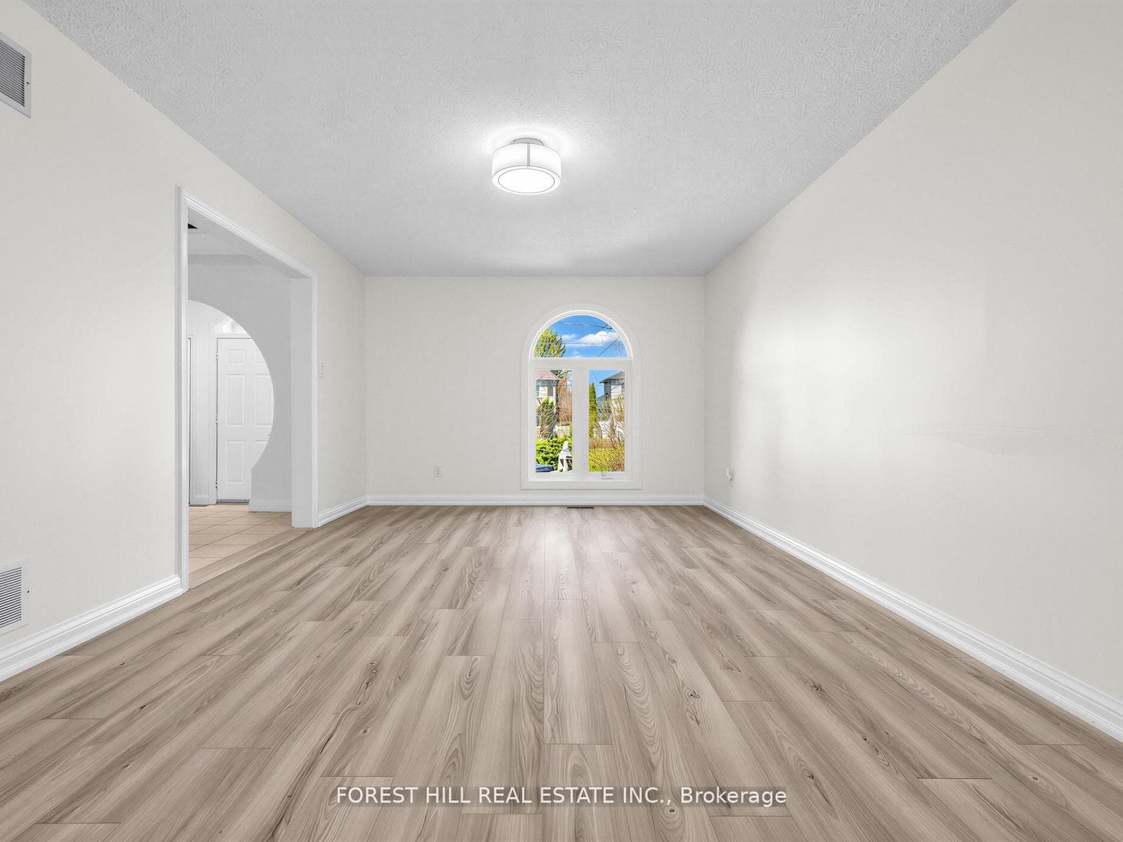 477 Cummer Avenue - Detached photo 12 of 50 in Willowdale / Newtonbrook, Ontario