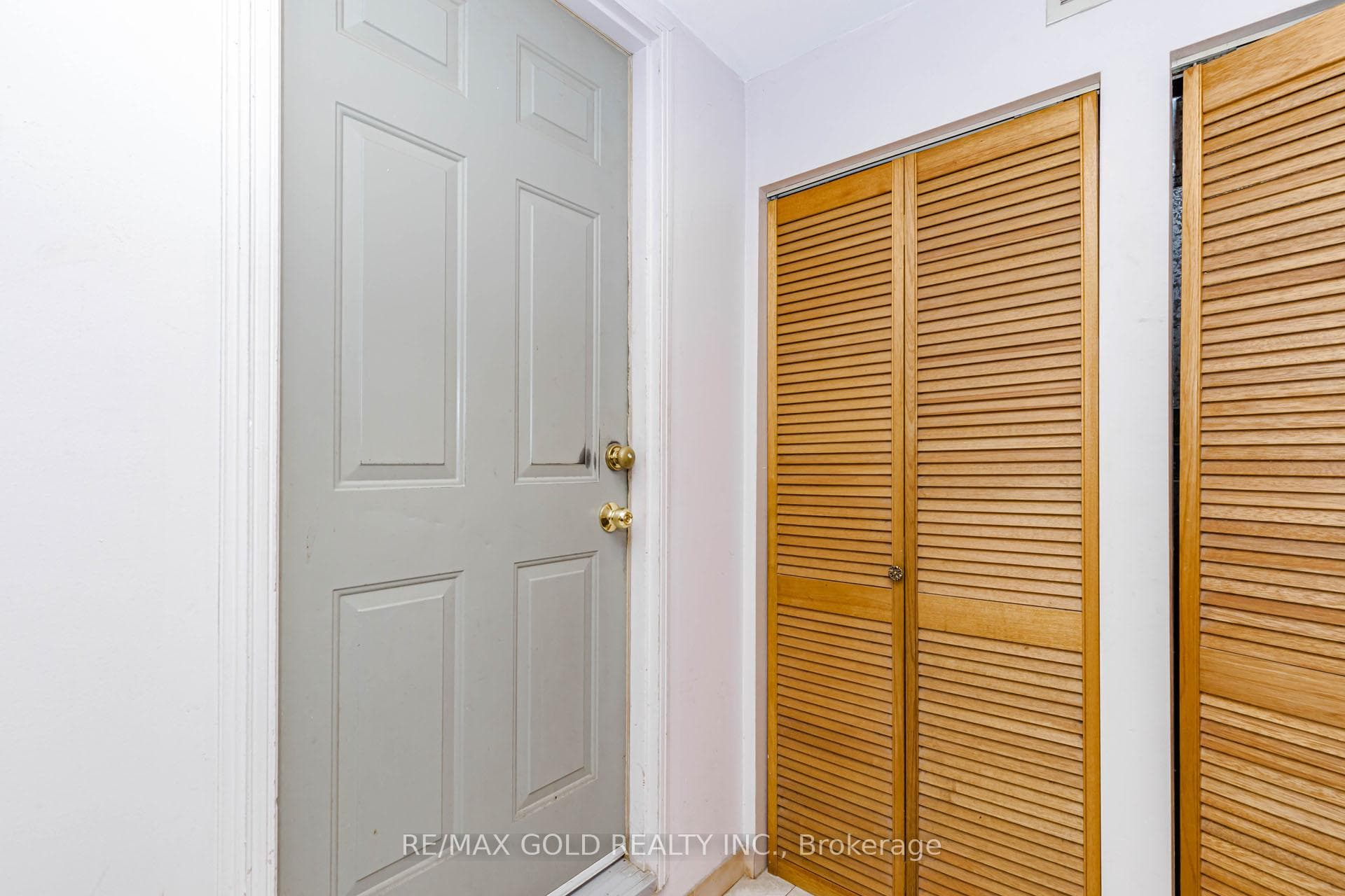 38 Achill Crescent - Semi-Detached photo 38 of 50 in Mississauga, Ontario