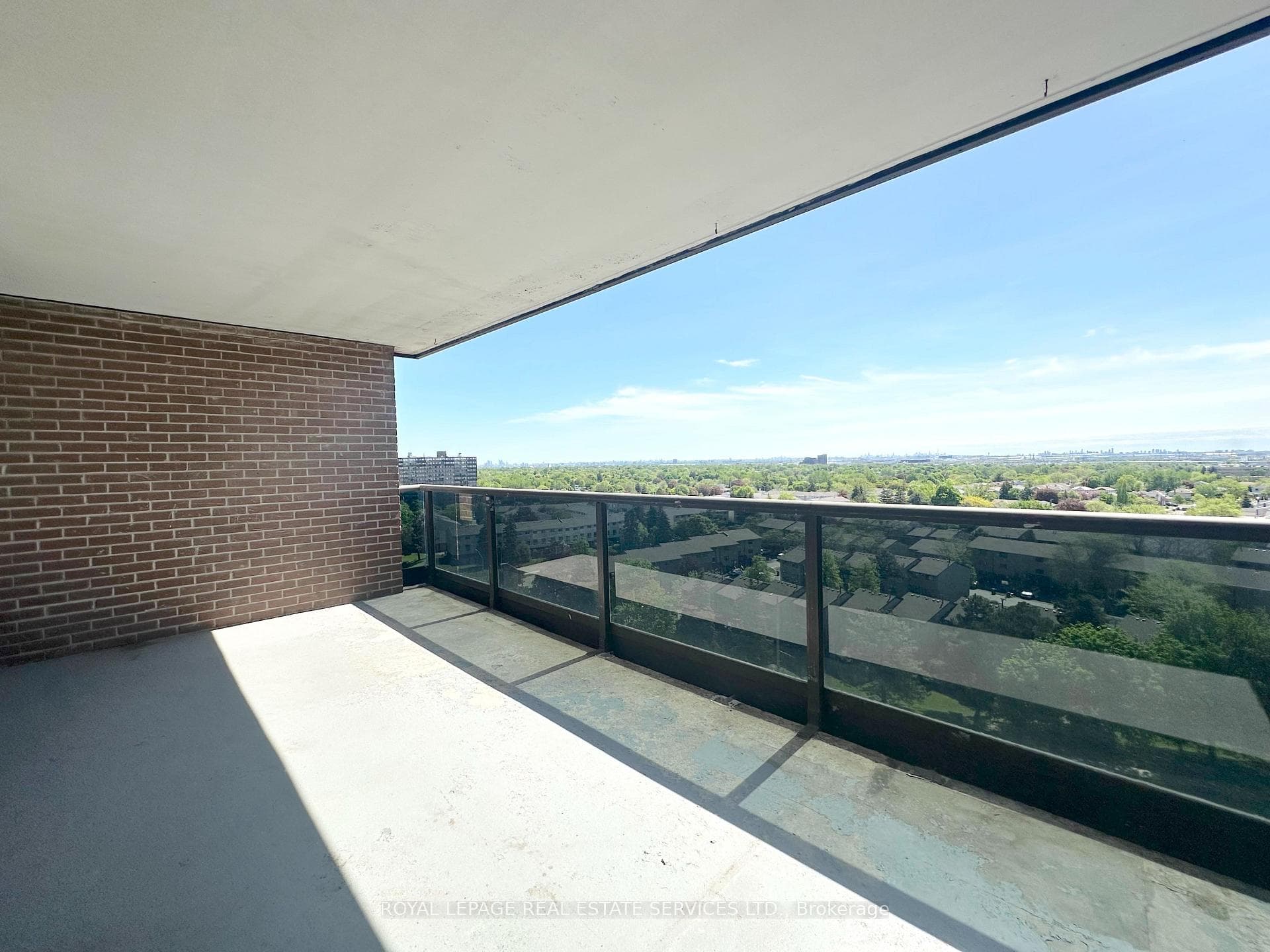 190 Clark Boulevard Unit 1112 - Condo photo 14 of 18 in Brampton, Ontario
