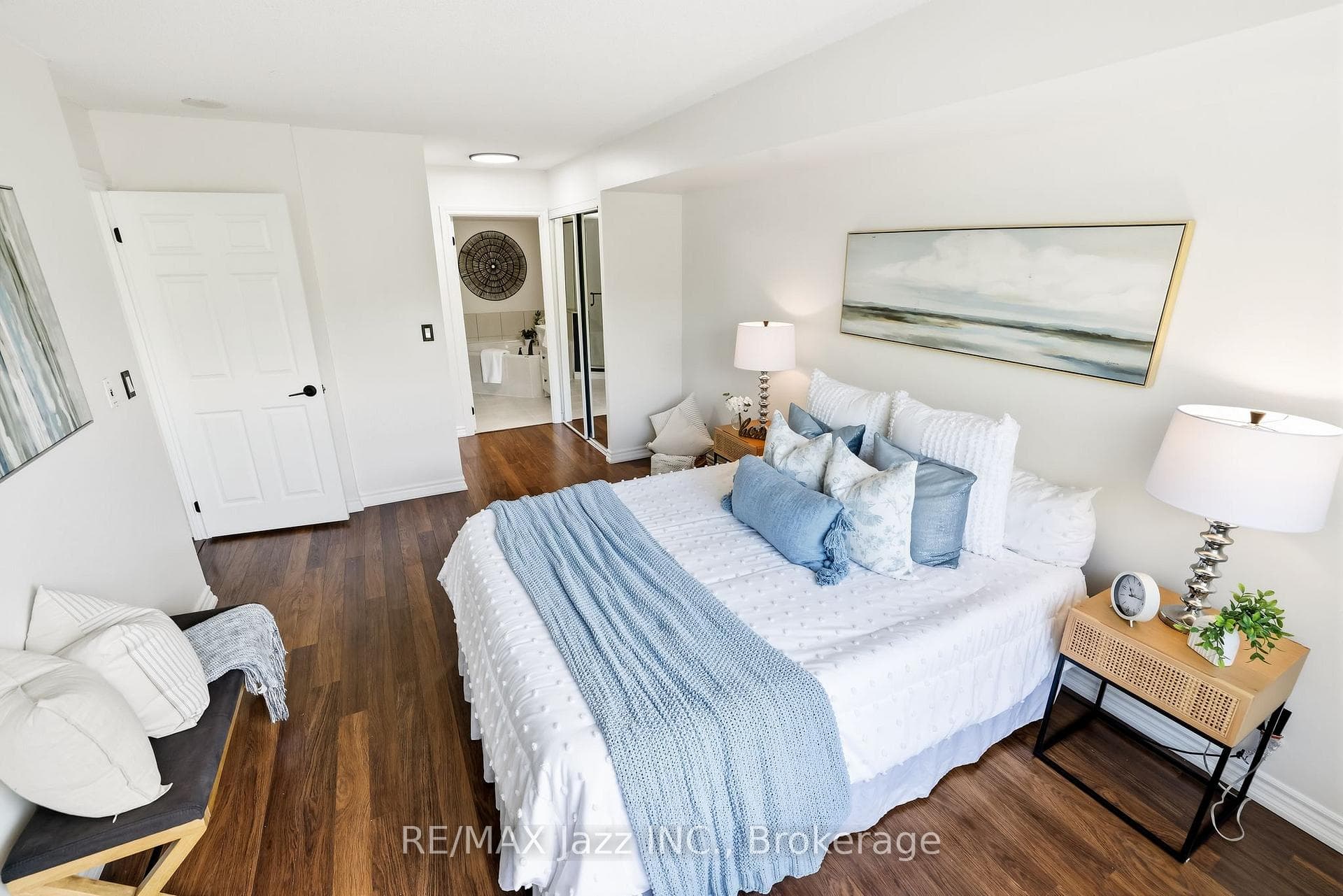 16 Dallimore Circle Unit 307 - Condo photo 25 of 50 in Don Mills / Parkwoods / Victoria Village, Ontario