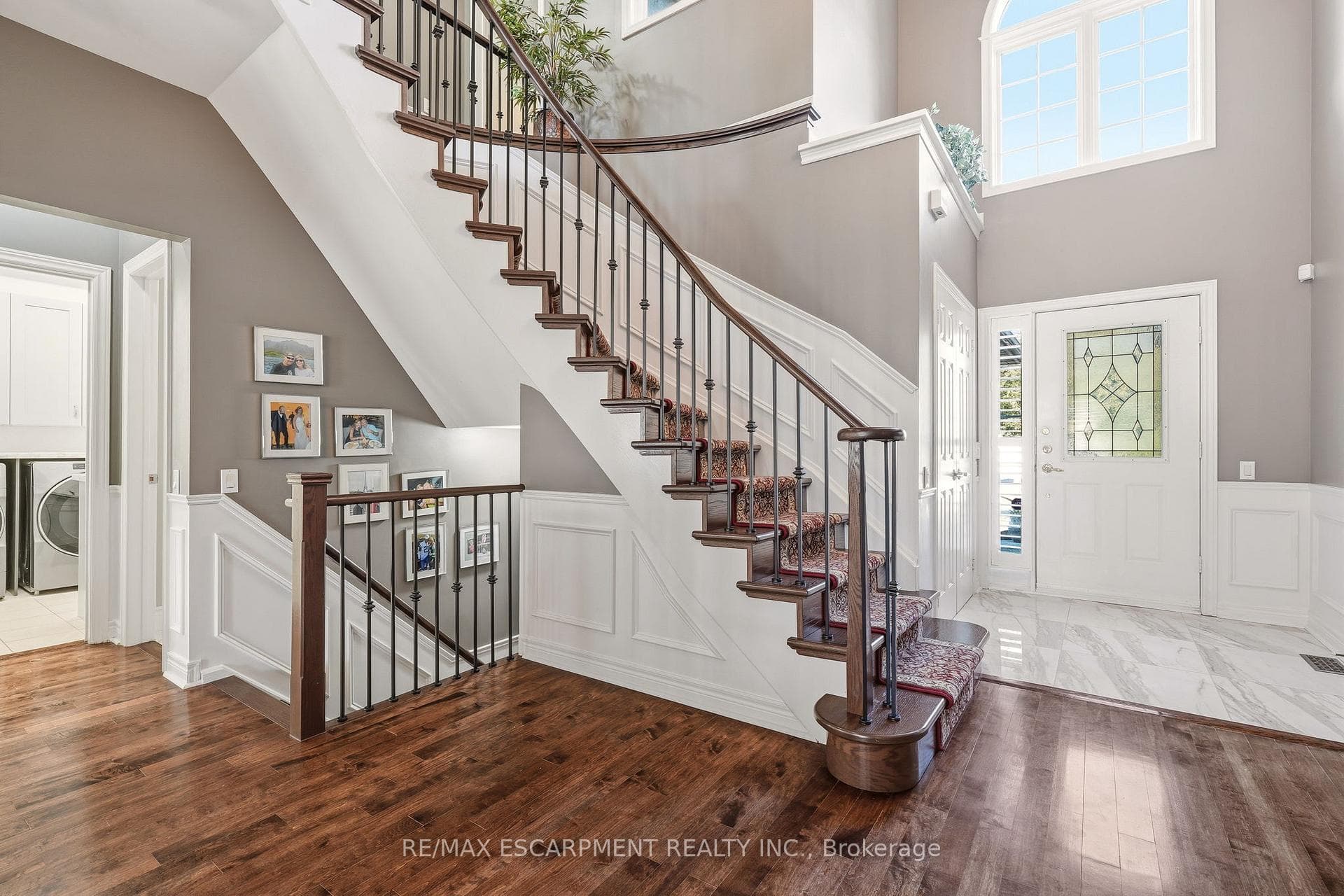 4163 STONEBRIDGE Crescent - Condo photo 4 of 46 in Burlington, Ontario