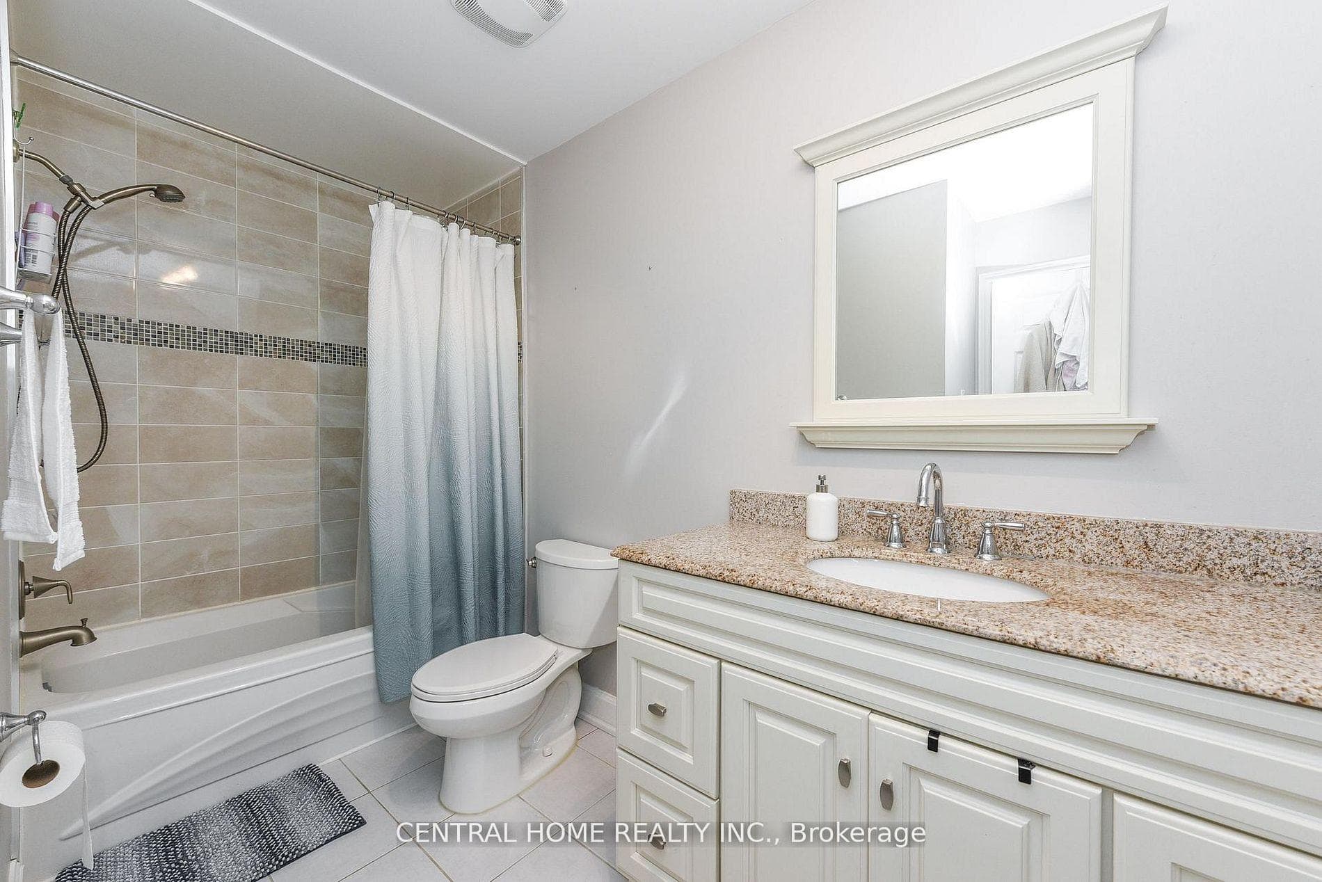 4 Robaldon Road - Detached photo 34 of 40 in Etobicoke (Islington / Rexdale), Ontario