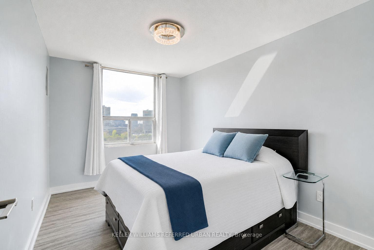 10 Edgecliff Golfway Unit 1417 - Condo photo 21 of 35 in Flemingdon Park / Don Mills, Ontario