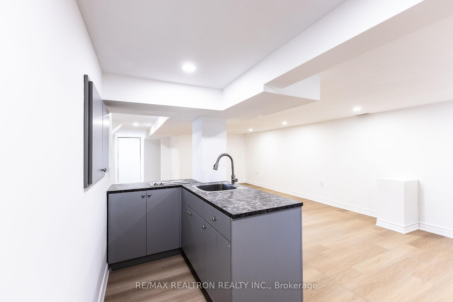 1480 Kenmuir Avenue - Detached photo 26 of 50 in Mississauga, Ontario
