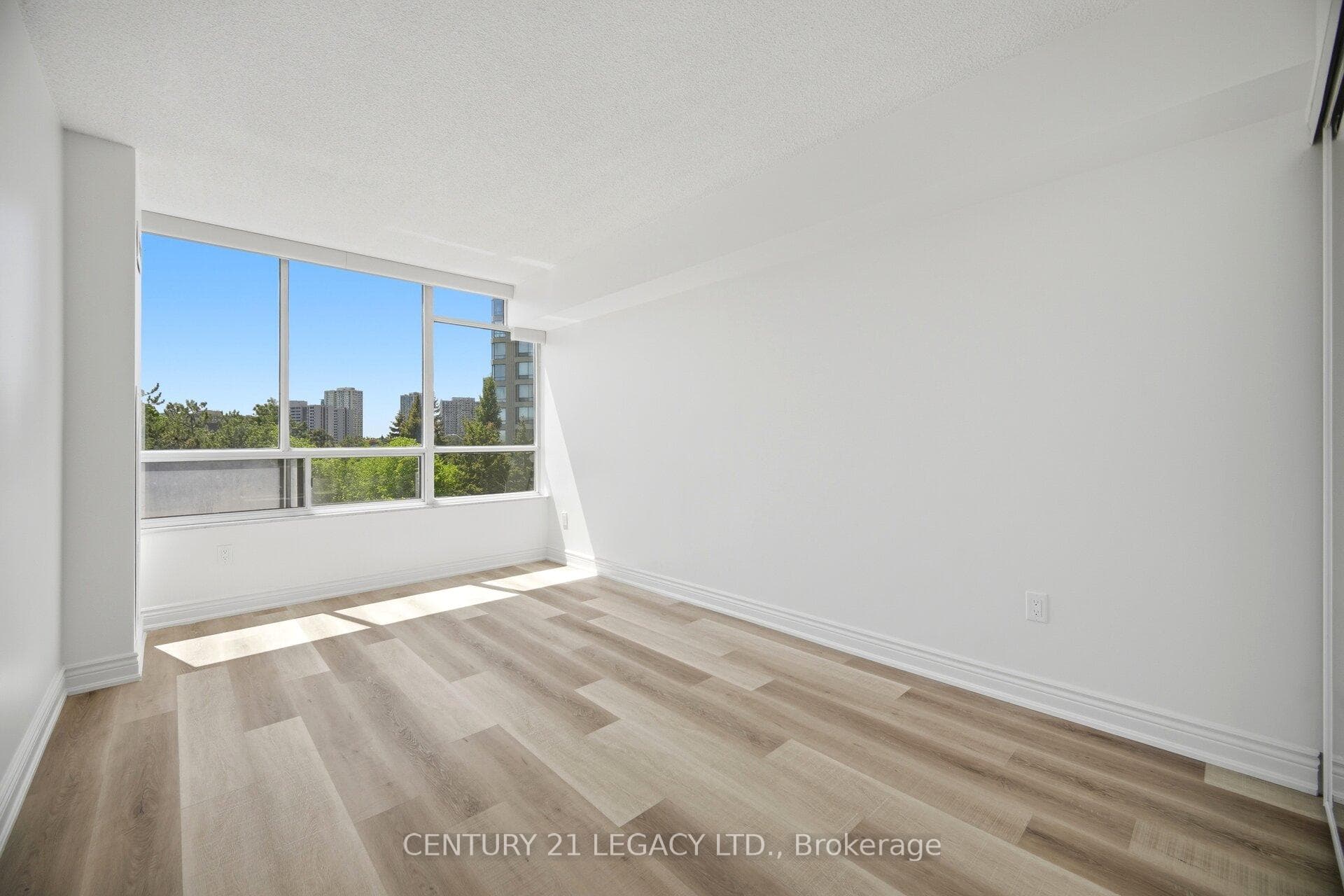 24 Hanover Road Unit 404 - Condo photo 26 of 45 in Brampton, Ontario