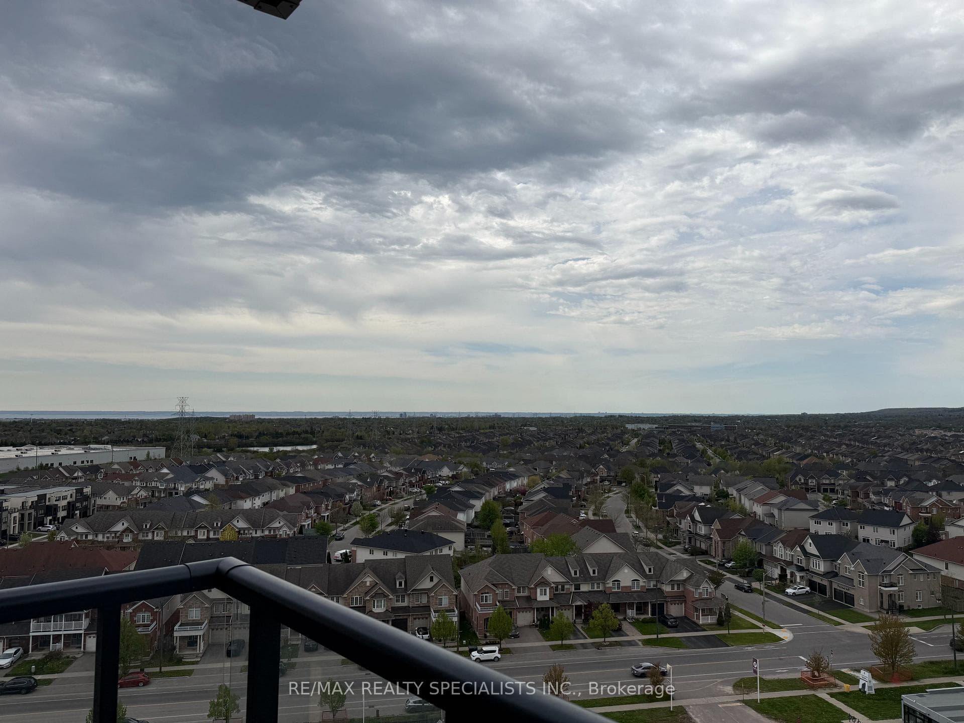 4878 POWERS Common Unit C1110 - Condo photo 18 of 30 in Burlington, Ontario