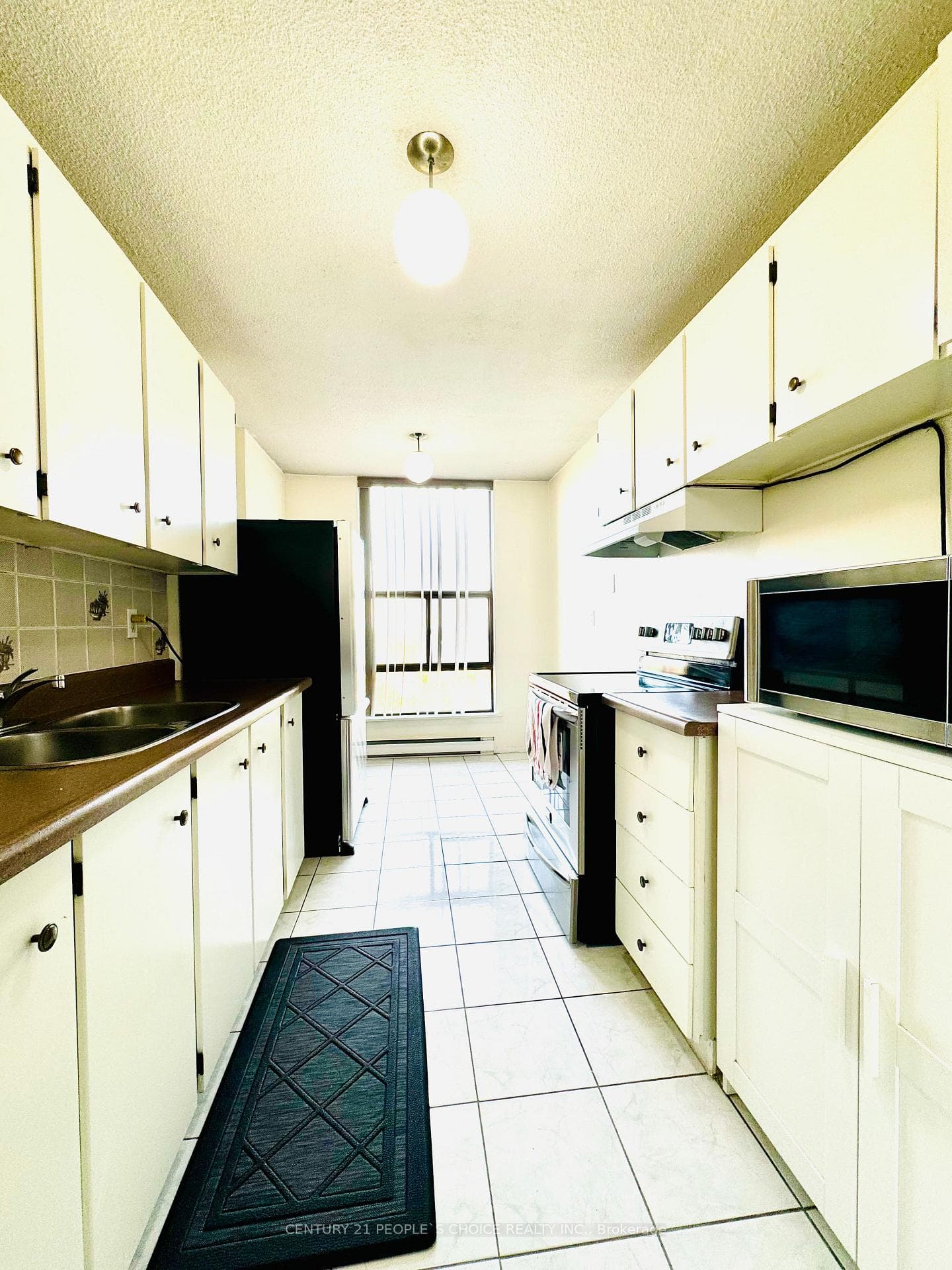 21 Knightsbridge Road Unit 1205 - Condo photo 3 of 12 in Brampton, Ontario