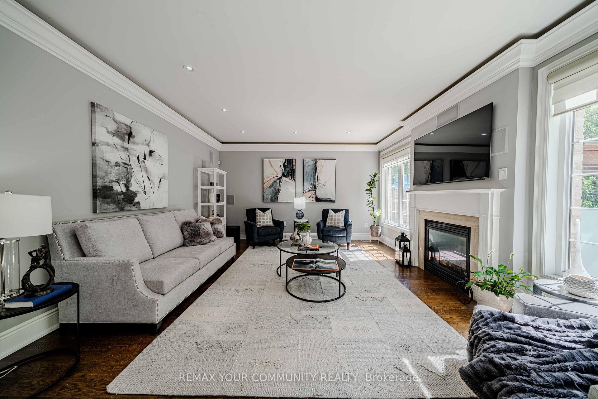 3447 Liptay Avenue - Detached photo 5 of 50 in Oakville, Ontario