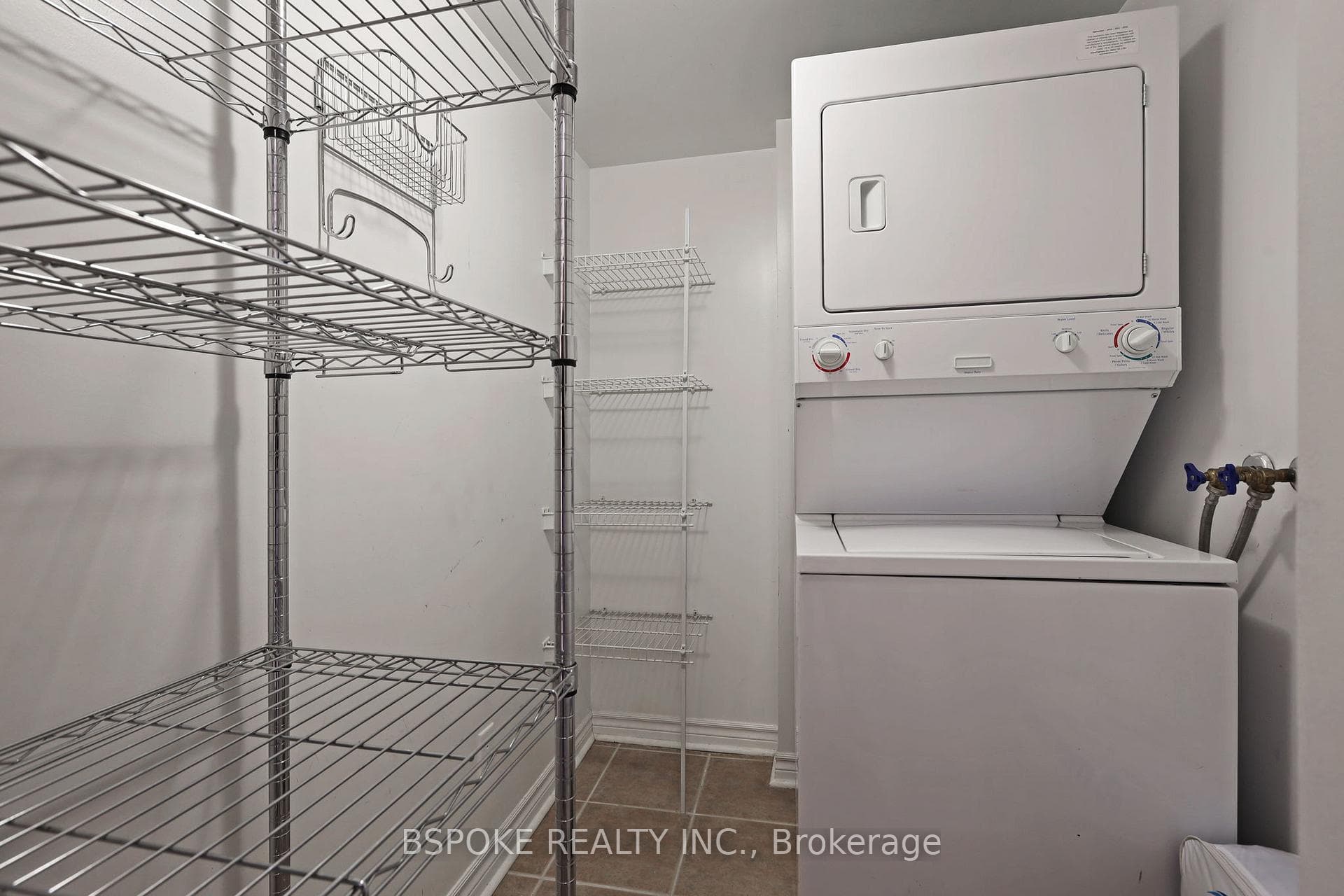 19 Barberry Place Unit 804 - Condo photo 15 of 21 in Hillcrest Village / Bayview Village, Ontario